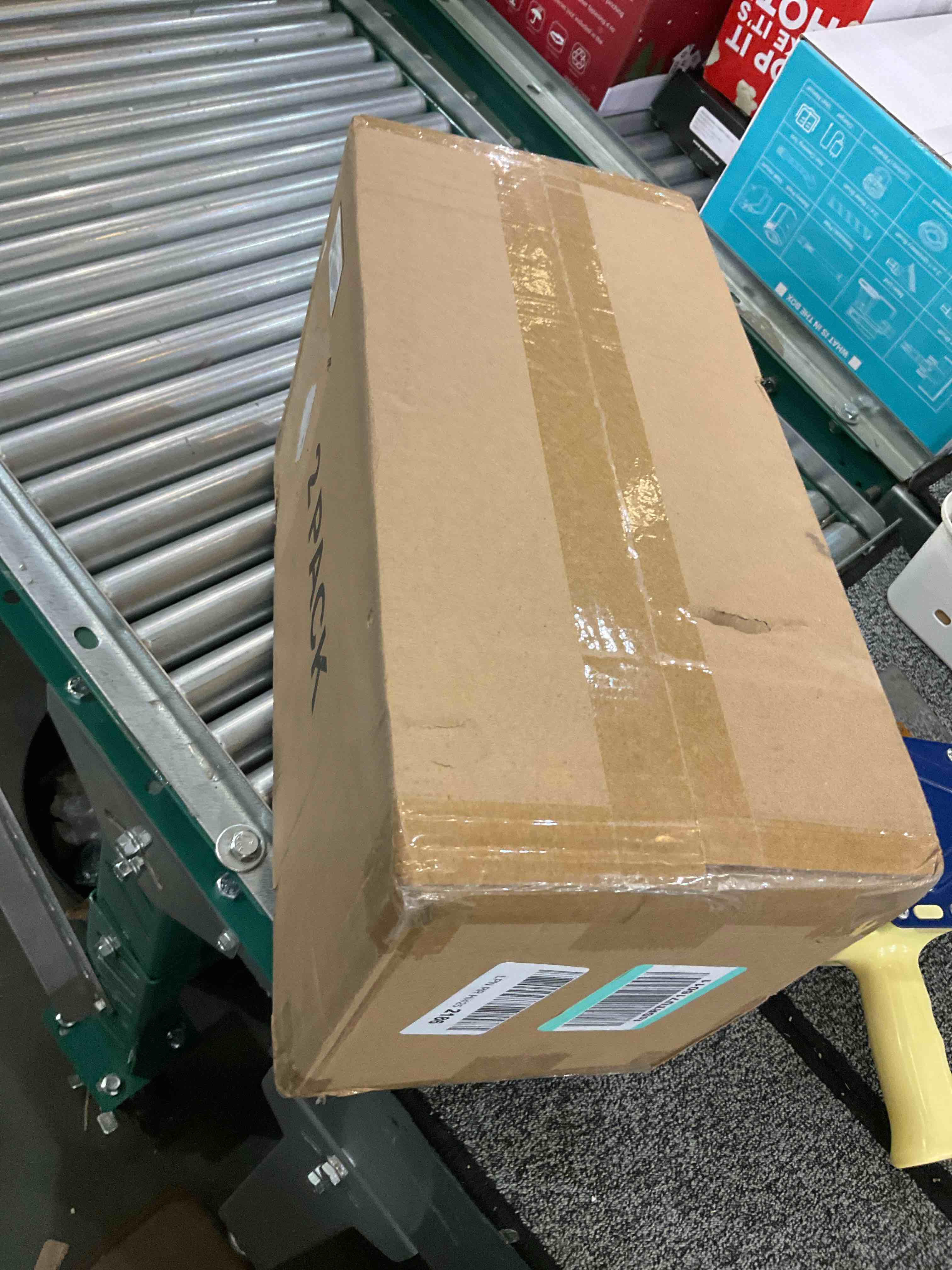 https://s3.amazonaws.com/lotting-images-prod/BargainHunt/EXS01081438_1708533177655.jpeg