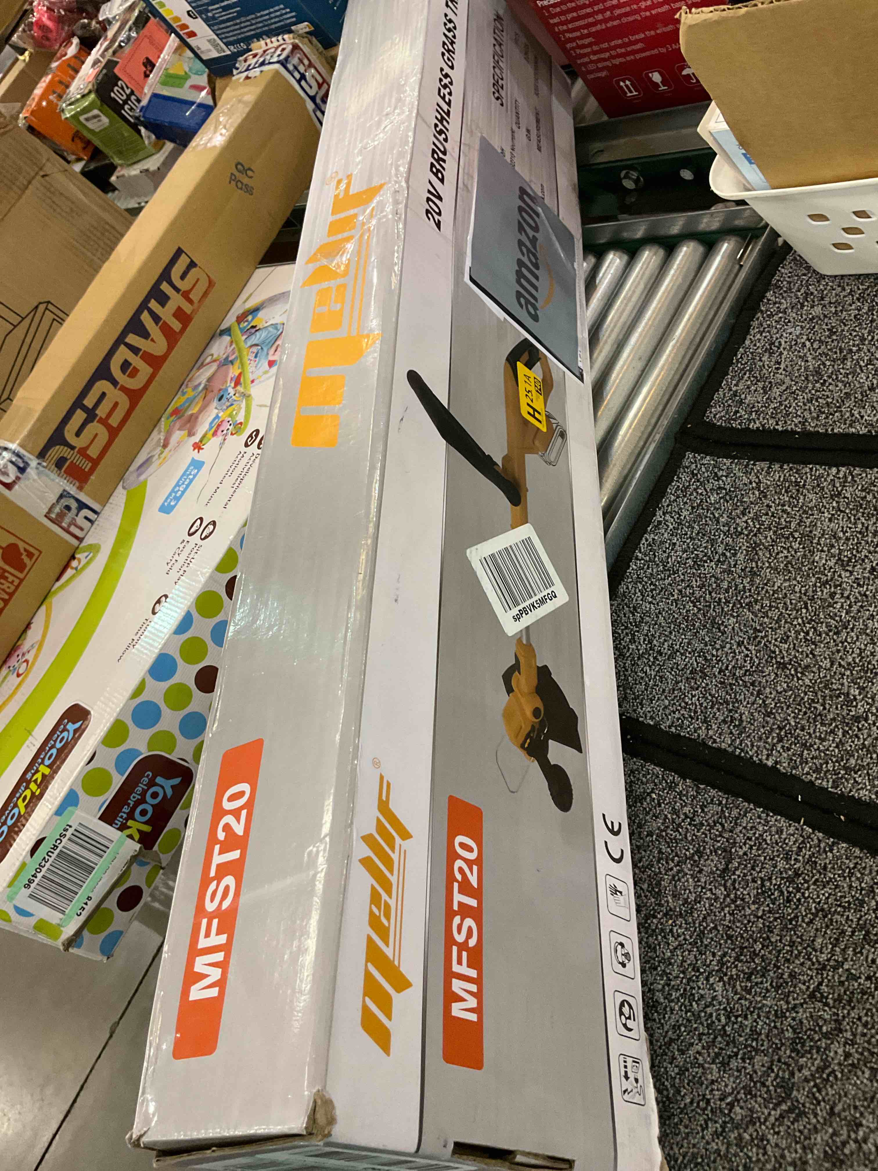 https://s3.amazonaws.com/lotting-images-prod/BargainHunt/EXS01081440_1708533505068.jpeg