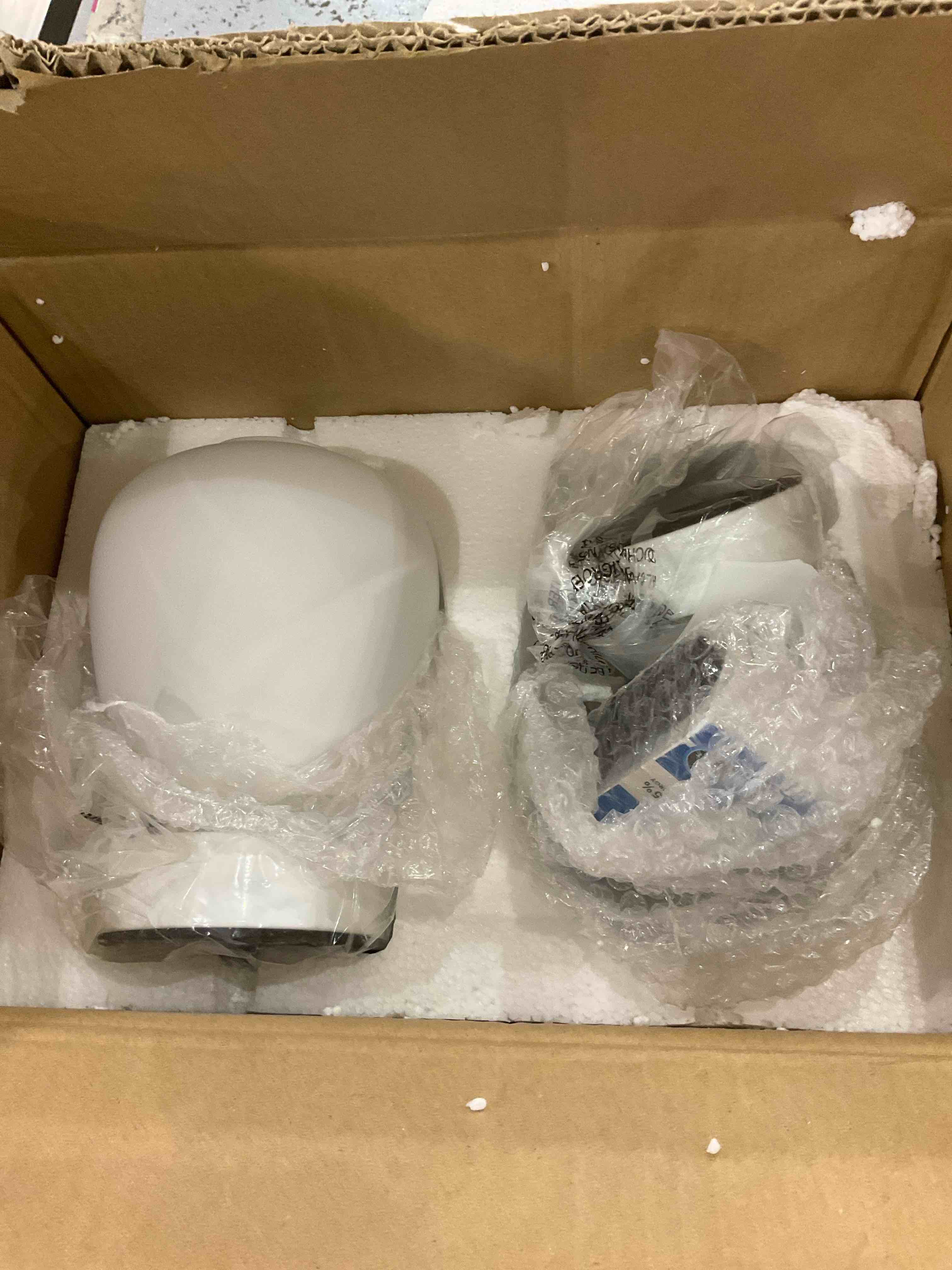 https://s3.amazonaws.com/lotting-images-prod/BargainHunt/EXS01081586_1709296884137.jpeg