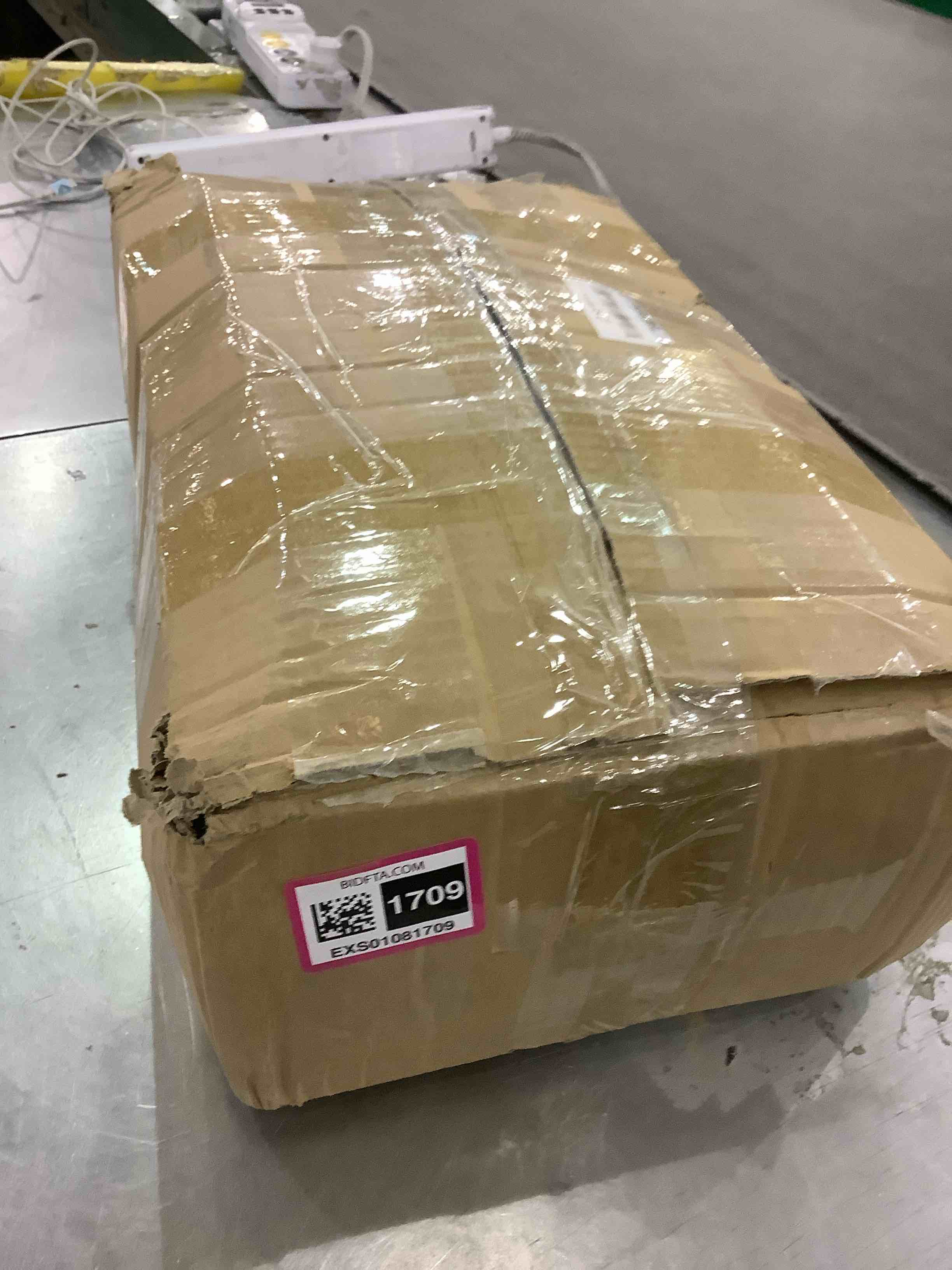 https://s3.amazonaws.com/lotting-images-prod/BargainHunt/EXS01081709_1709560414829.jpeg