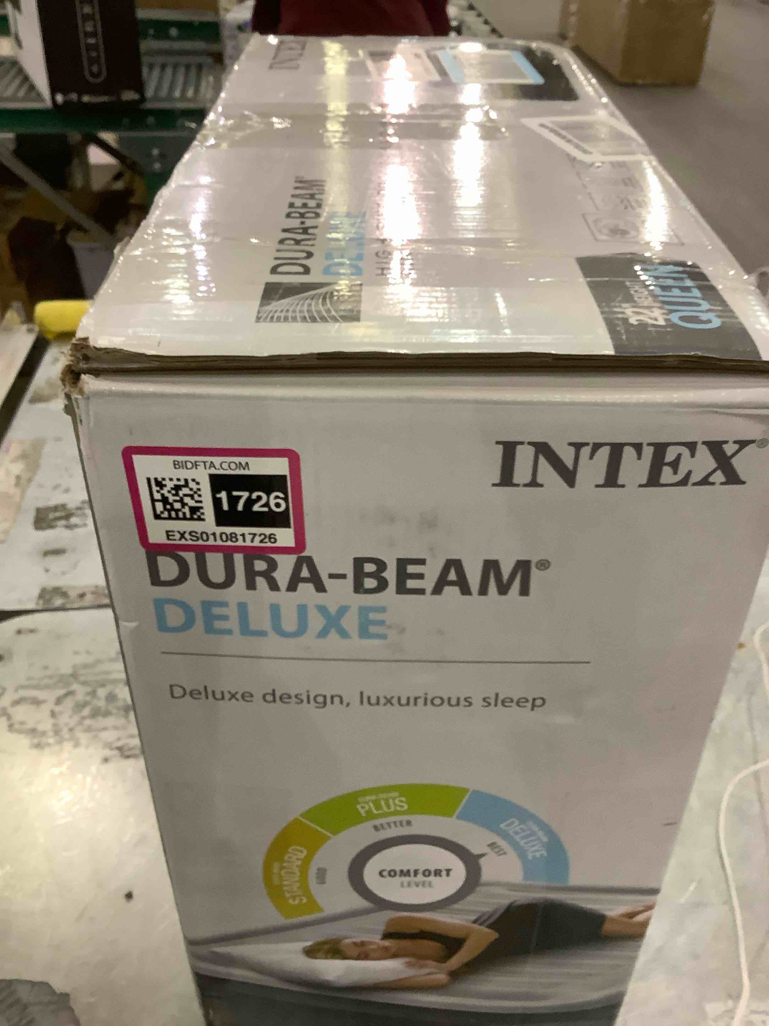 https://s3.amazonaws.com/lotting-images-prod/BargainHunt/EXS01081726_1709564042998.jpeg