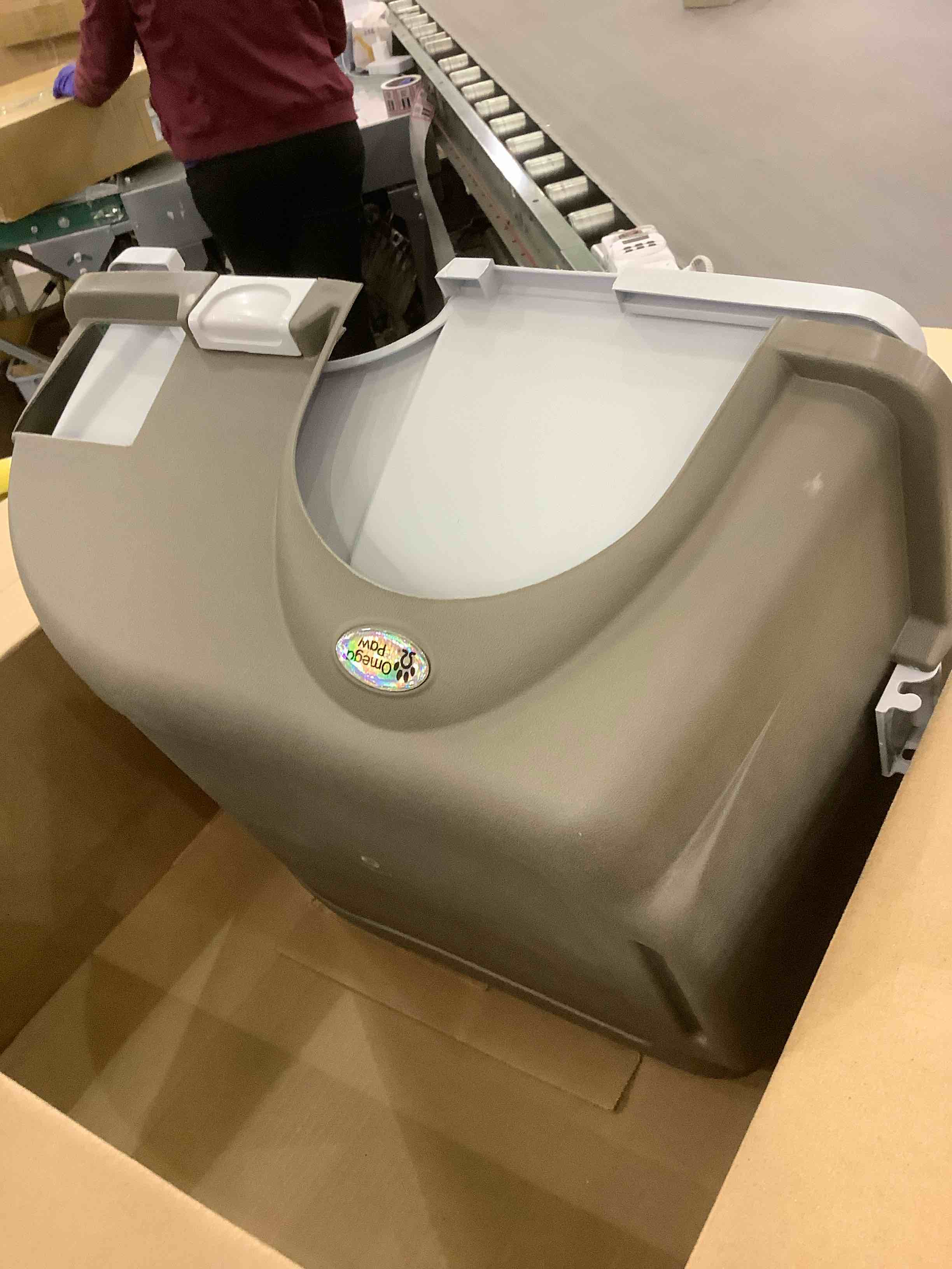 https://s3.amazonaws.com/lotting-images-prod/BargainHunt/EXS01081746_1709565937111.jpeg