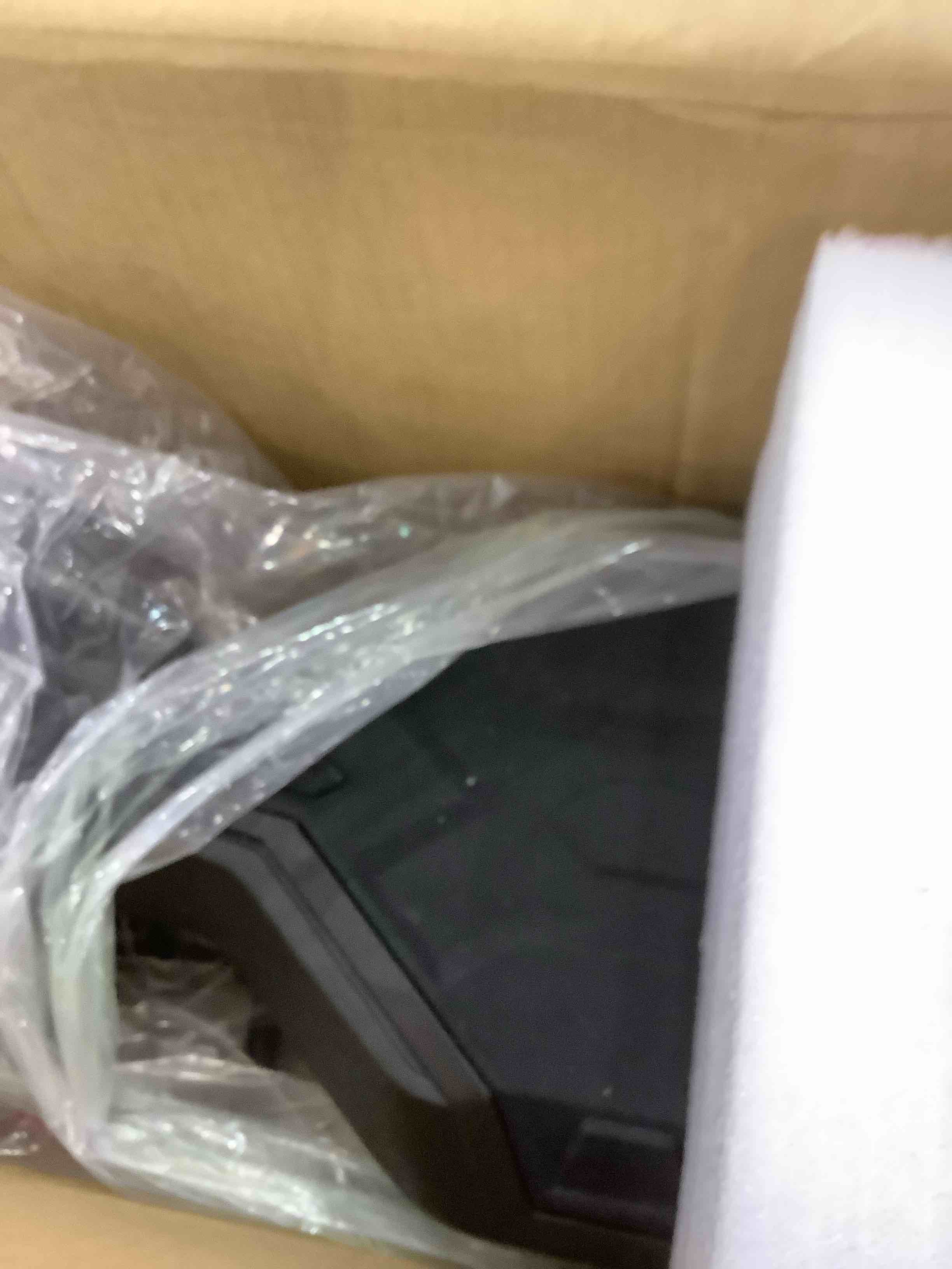 https://s3.amazonaws.com/lotting-images-prod/BargainHunt/EXS01081806_1709575241192.jpeg