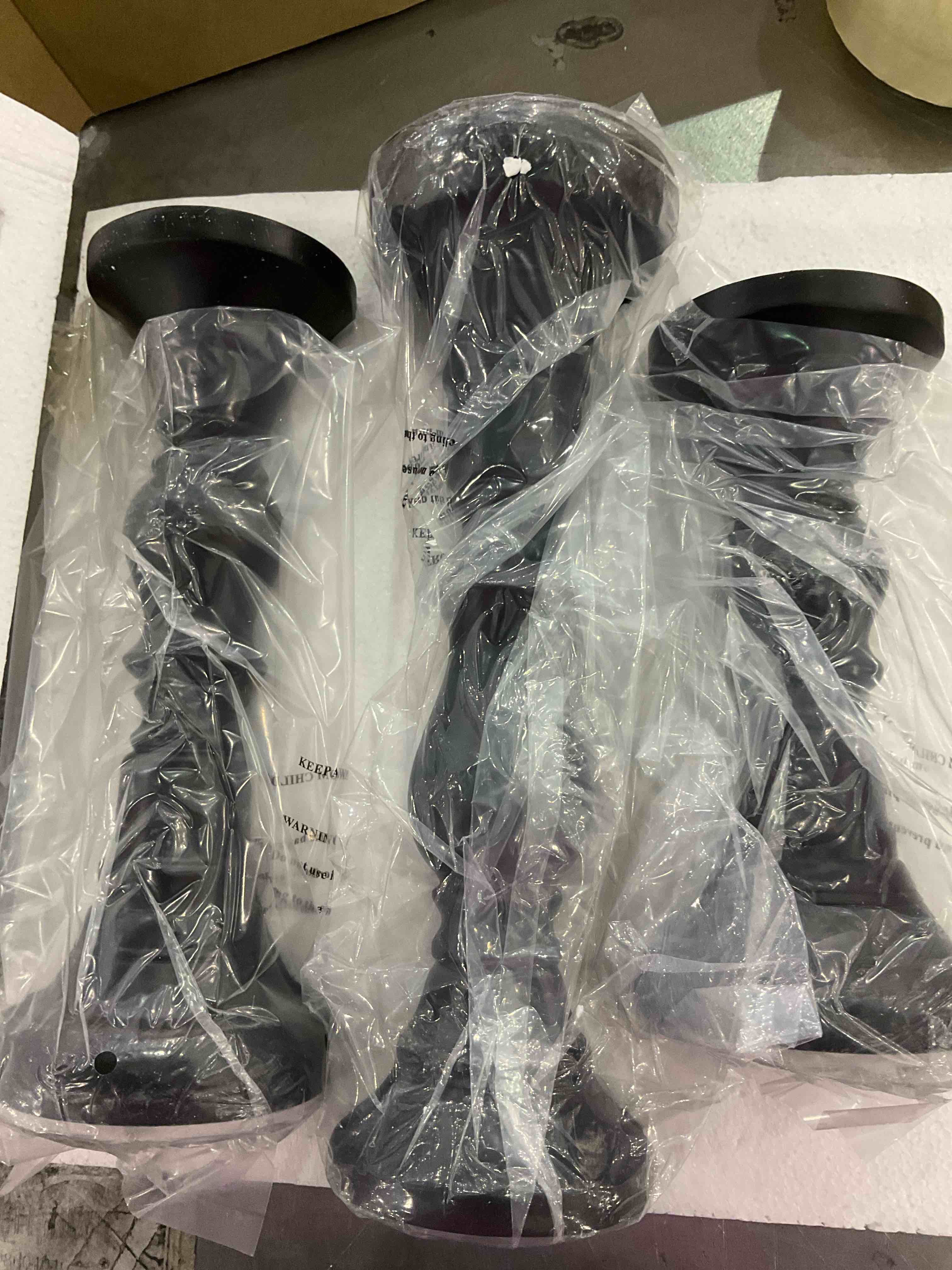 https://s3.amazonaws.com/lotting-images-prod/BargainHunt/EXS01081879_1709643172613.jpeg