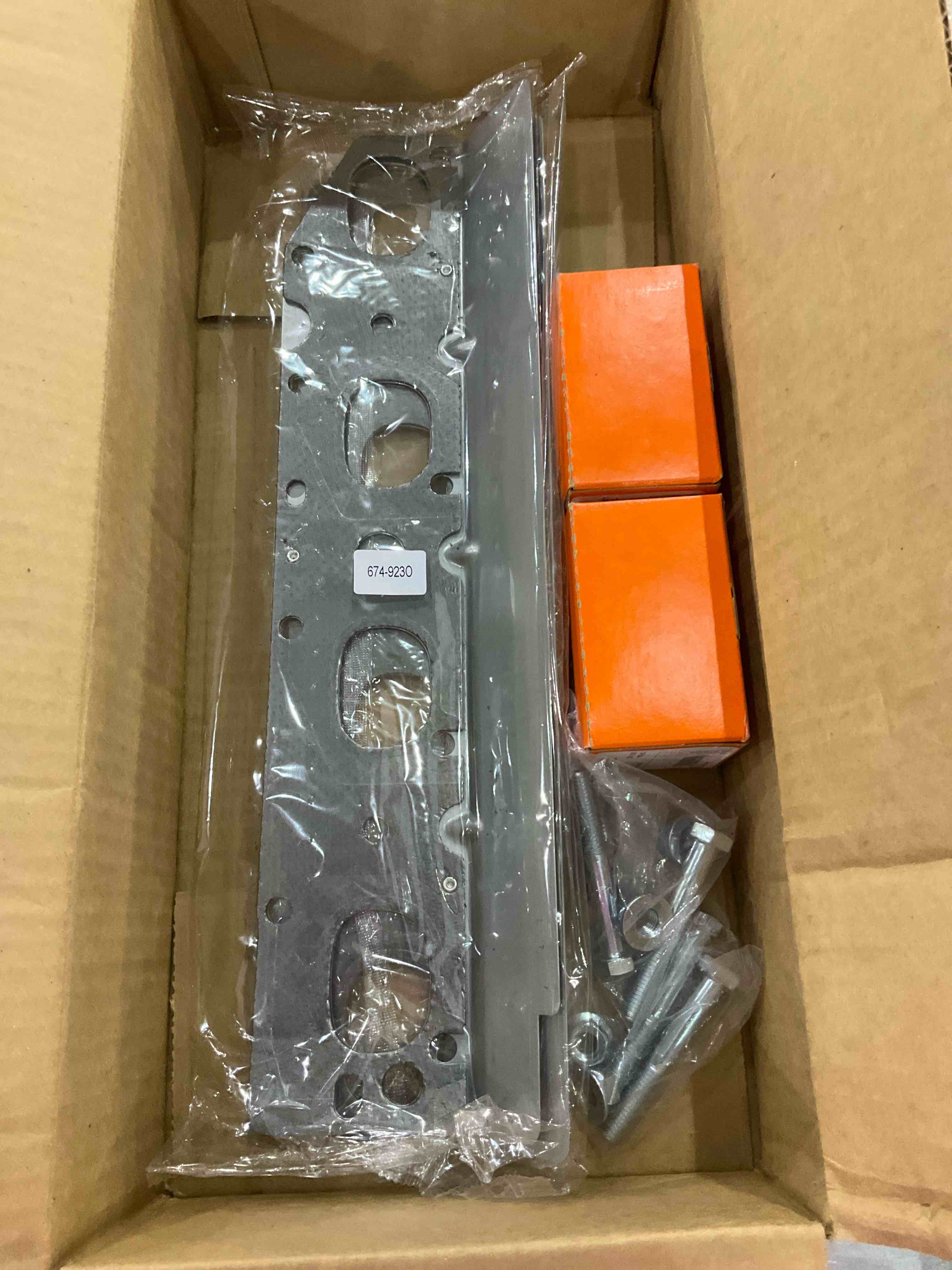 https://s3.amazonaws.com/lotting-images-prod/BargainHunt/EXS01081891_1709645213117.jpeg