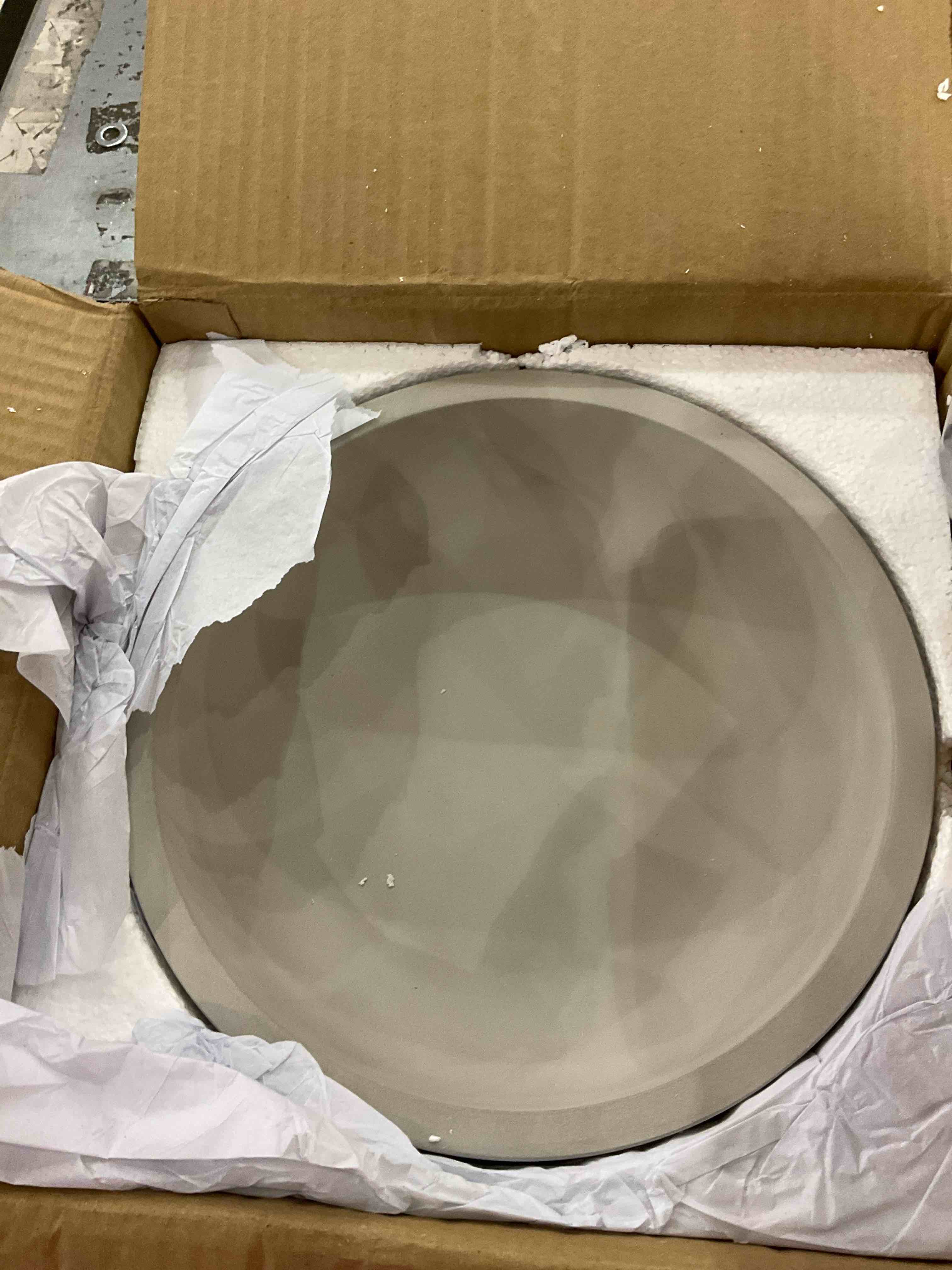 https://s3.amazonaws.com/lotting-images-prod/BargainHunt/EXS01081929_1709654512671.jpeg