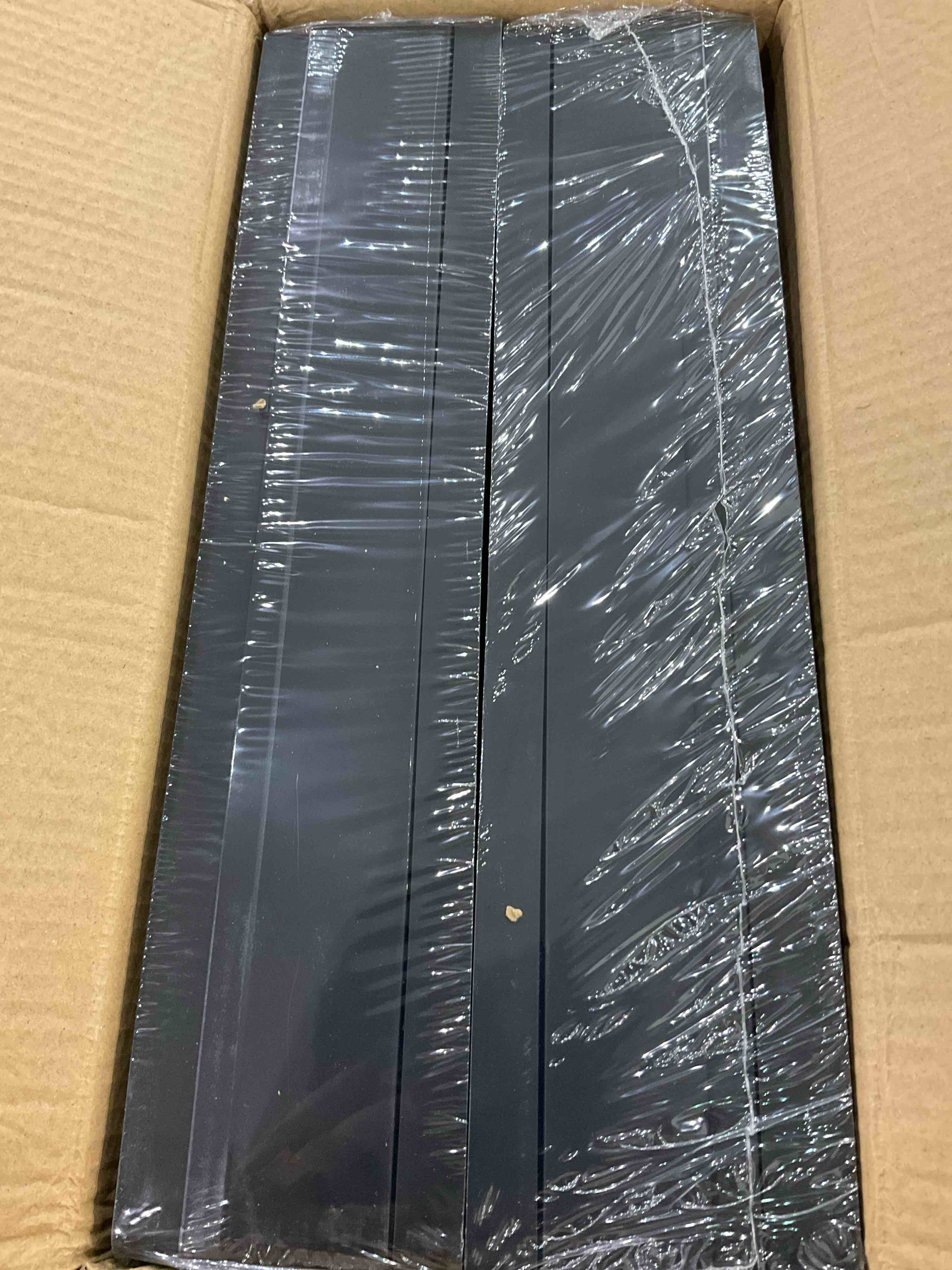 https://s3.amazonaws.com/lotting-images-prod/BargainHunt/EXS01081983_1709728069219.jpeg