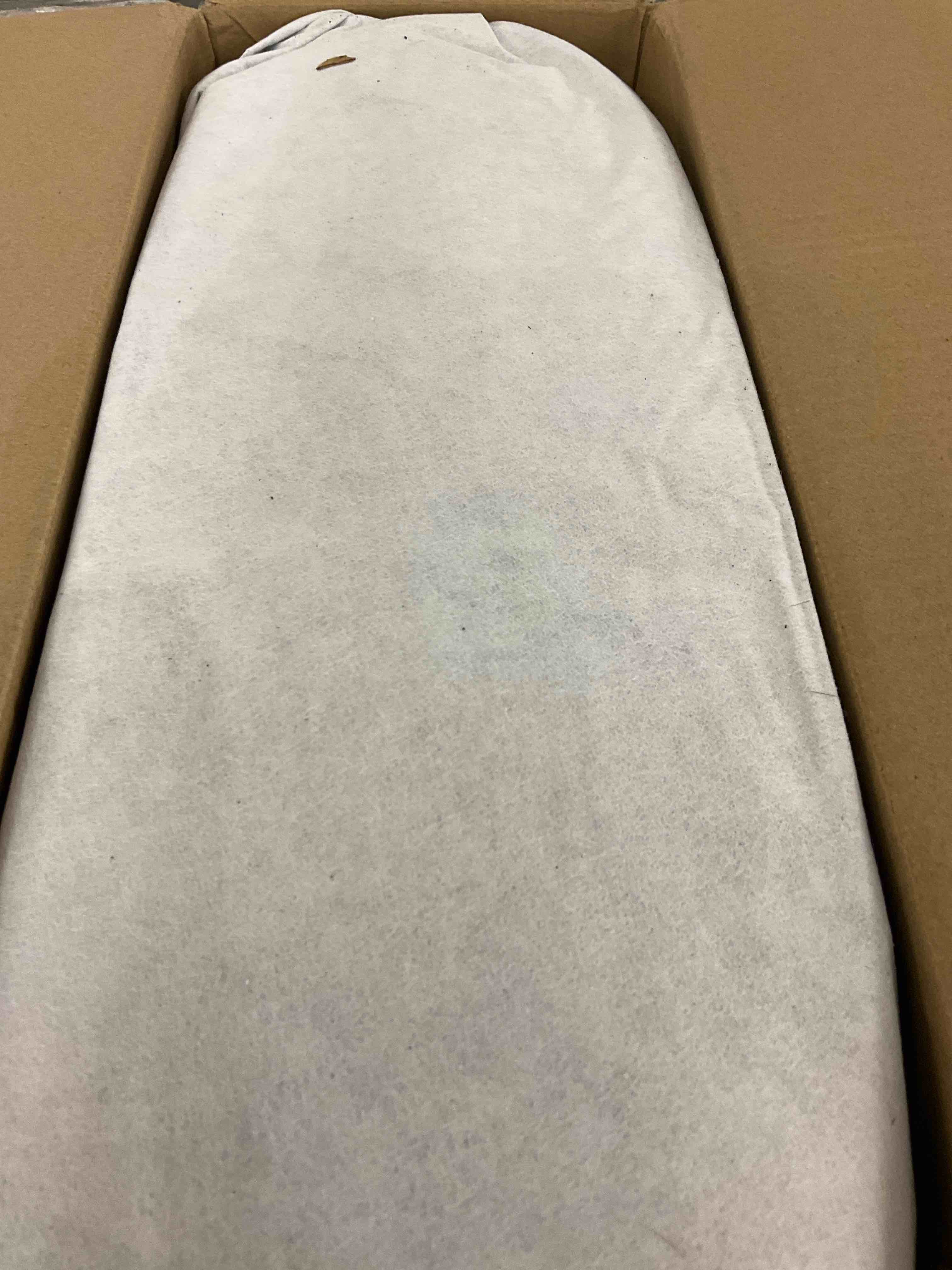 https://s3.amazonaws.com/lotting-images-prod/BargainHunt/EXS01082135_1708539466372.jpeg