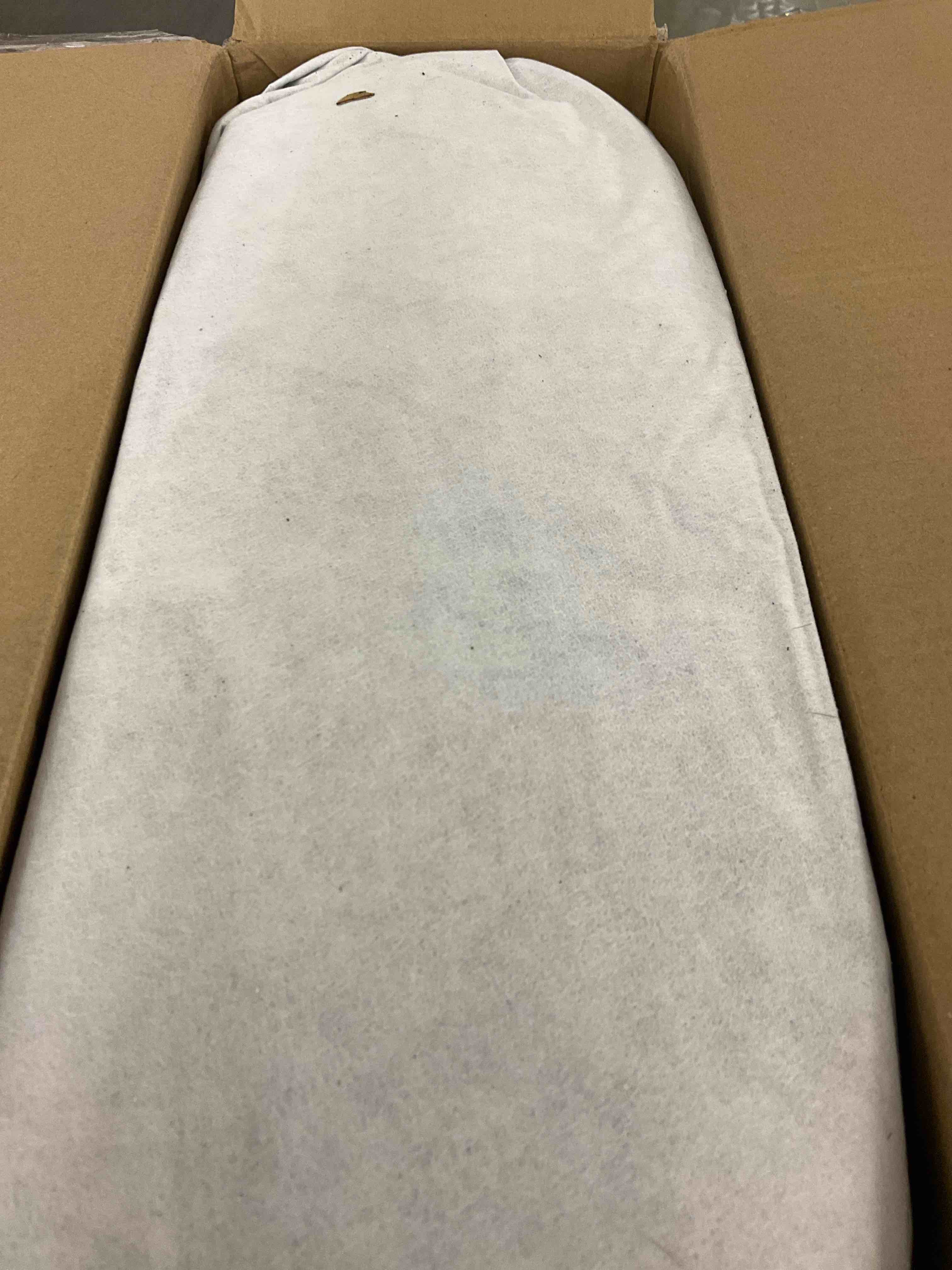 https://s3.amazonaws.com/lotting-images-prod/BargainHunt/EXS01082135_1708539467411.jpeg