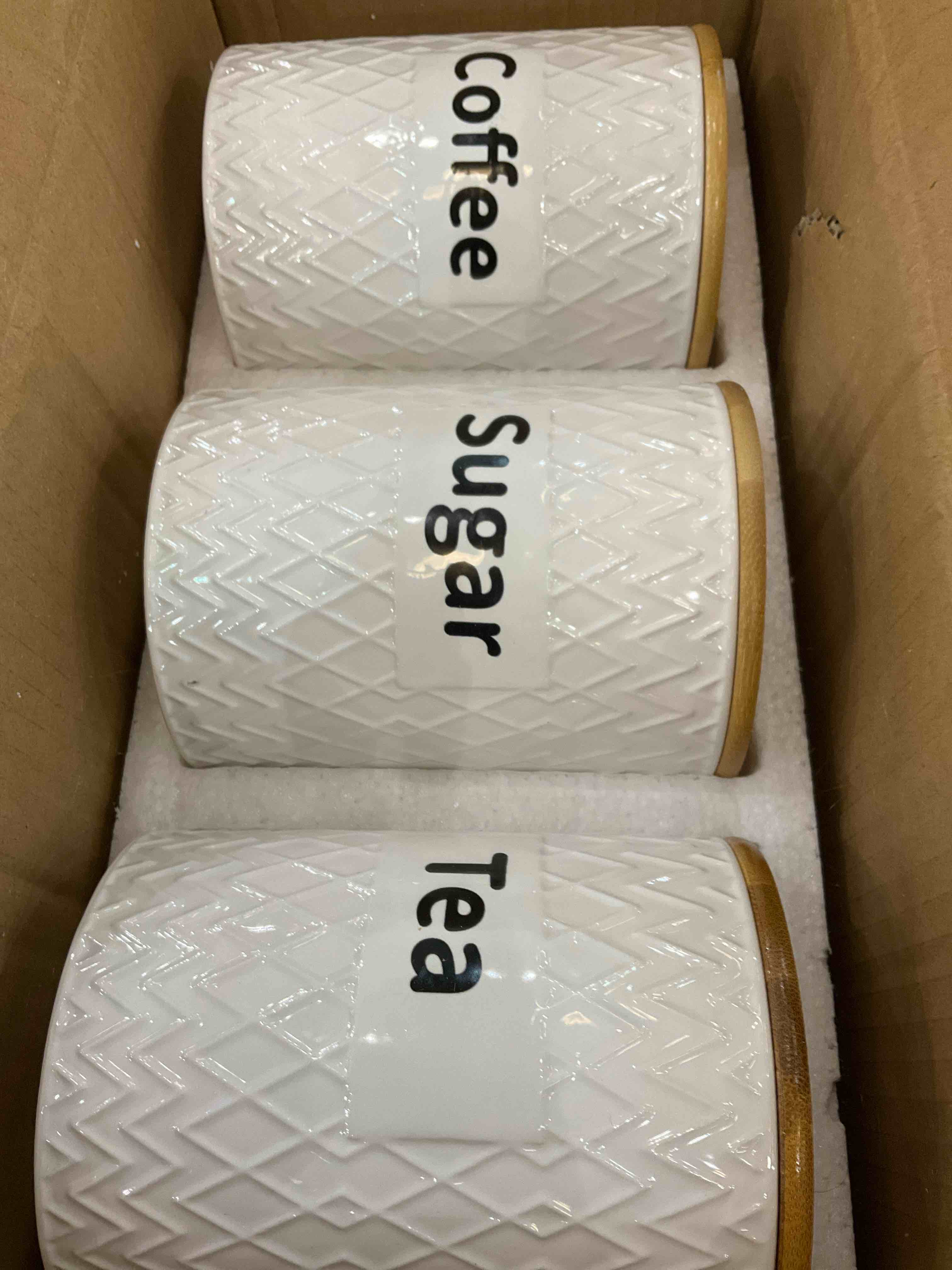 https://s3.amazonaws.com/lotting-images-prod/BargainHunt/EXS01082406_1708713417940.jpeg