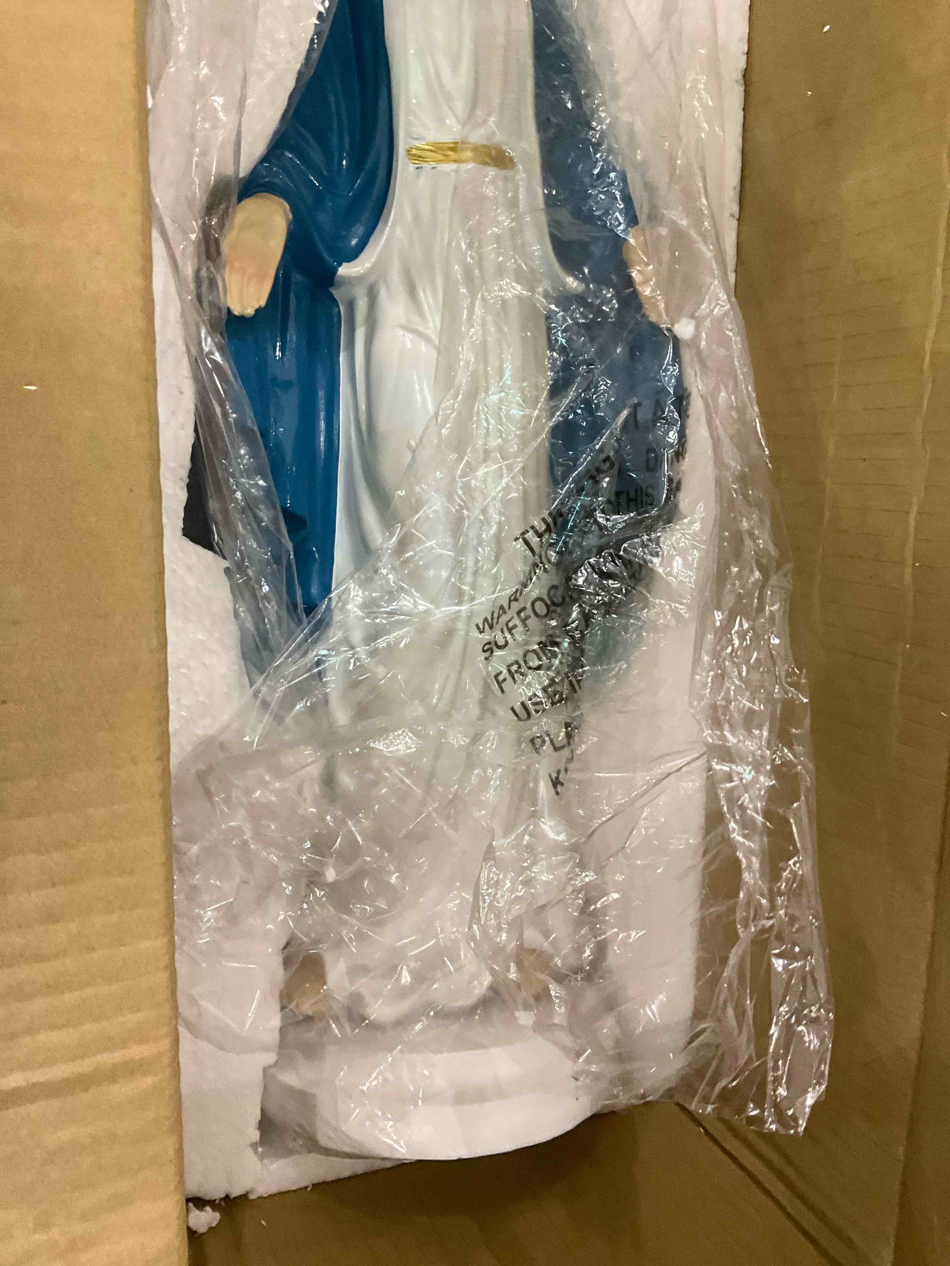 https://s3.amazonaws.com/lotting-images-prod/BargainHunt/EXS01082462_1709213469988.jpeg
