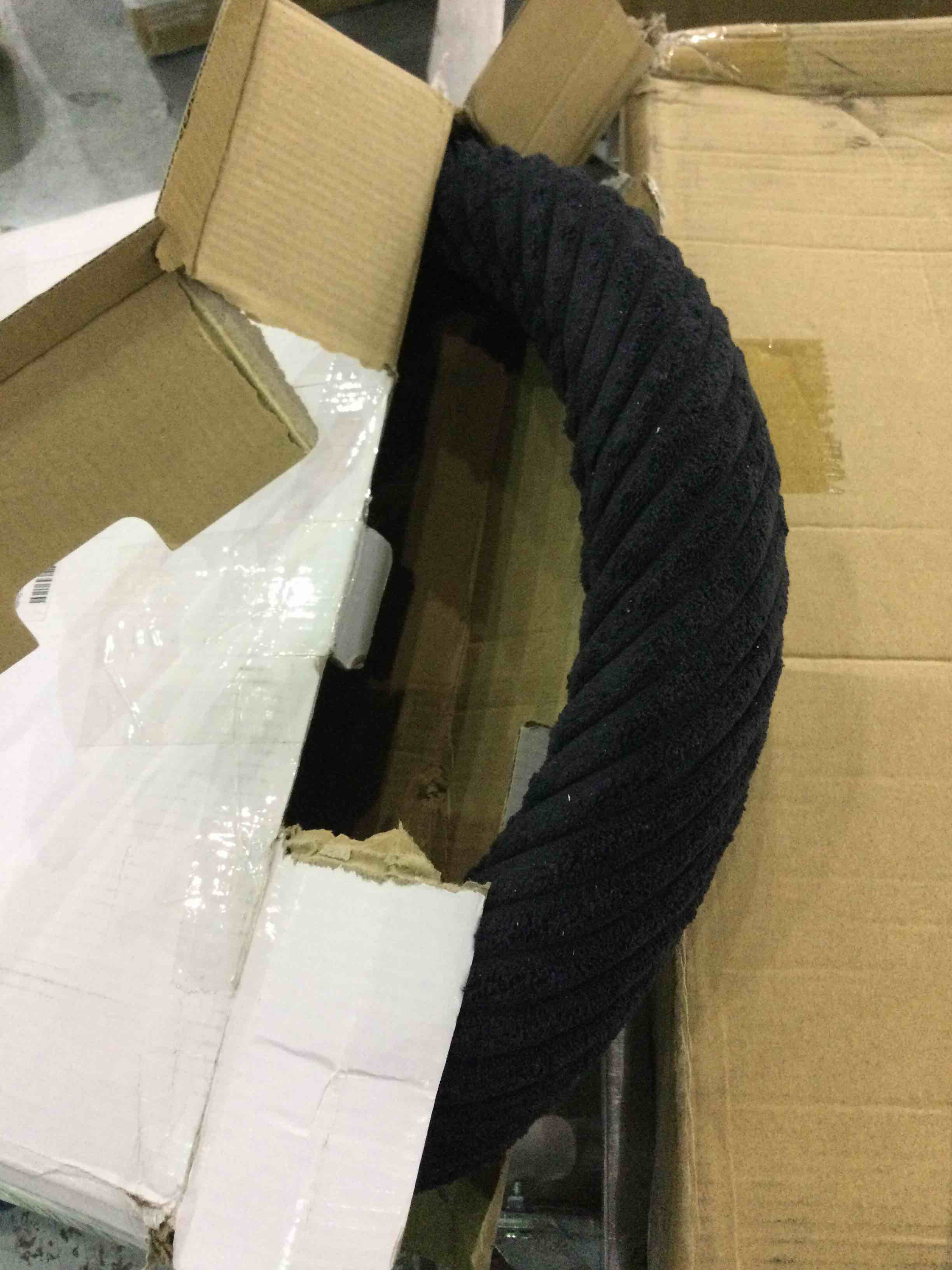 https://s3.amazonaws.com/lotting-images-prod/BargainHunt/EXS01083041_1708604697048.jpeg