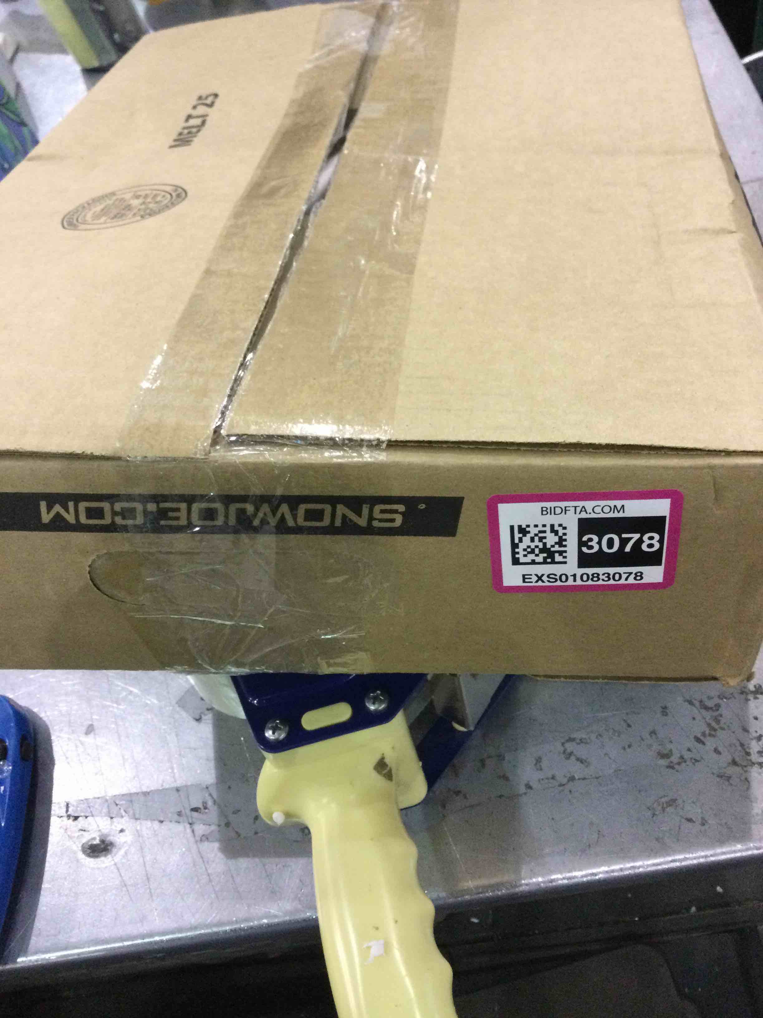 https://s3.amazonaws.com/lotting-images-prod/BargainHunt/EXS01083078_1708608201950.jpeg