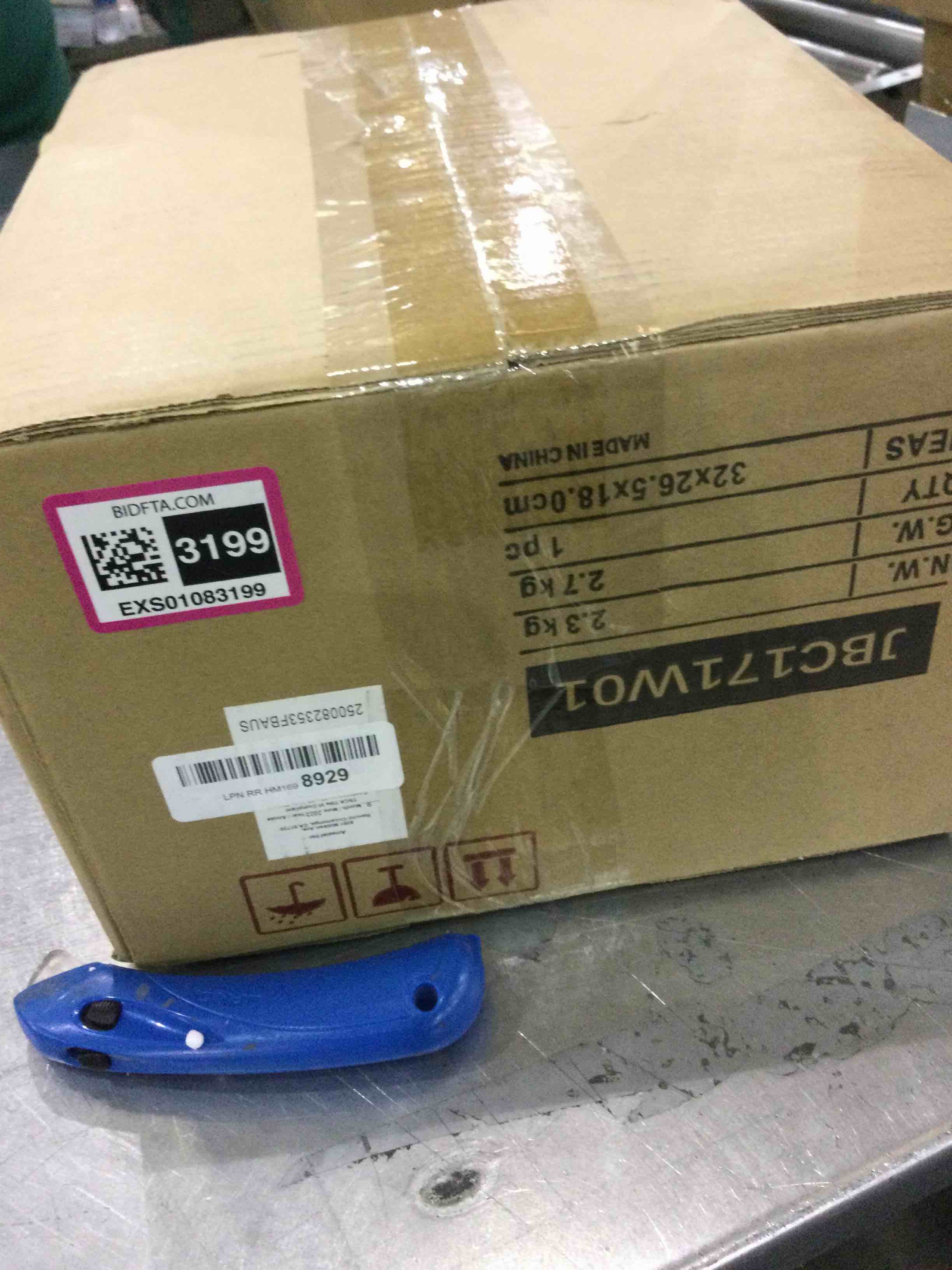 https://s3.amazonaws.com/lotting-images-prod/BargainHunt/EXS01083199_1708624685267.jpeg