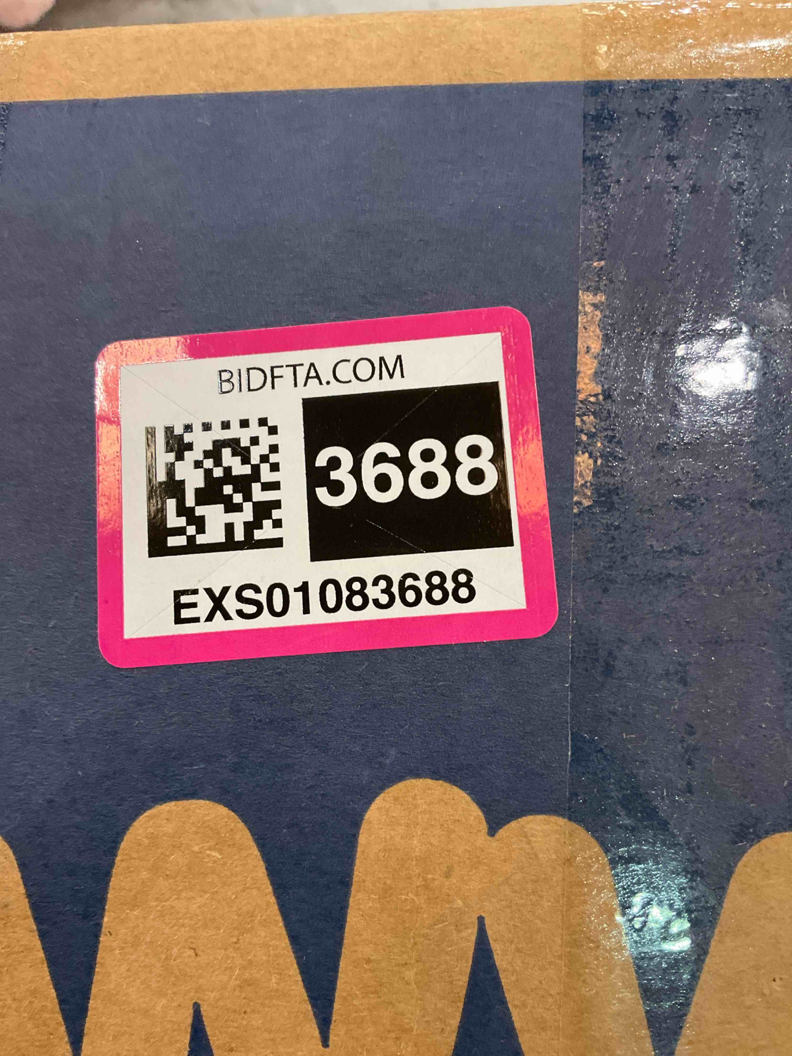 https://s3.amazonaws.com/lotting-images-prod/BargainHunt/EXS01083688_1709836659239.jpeg