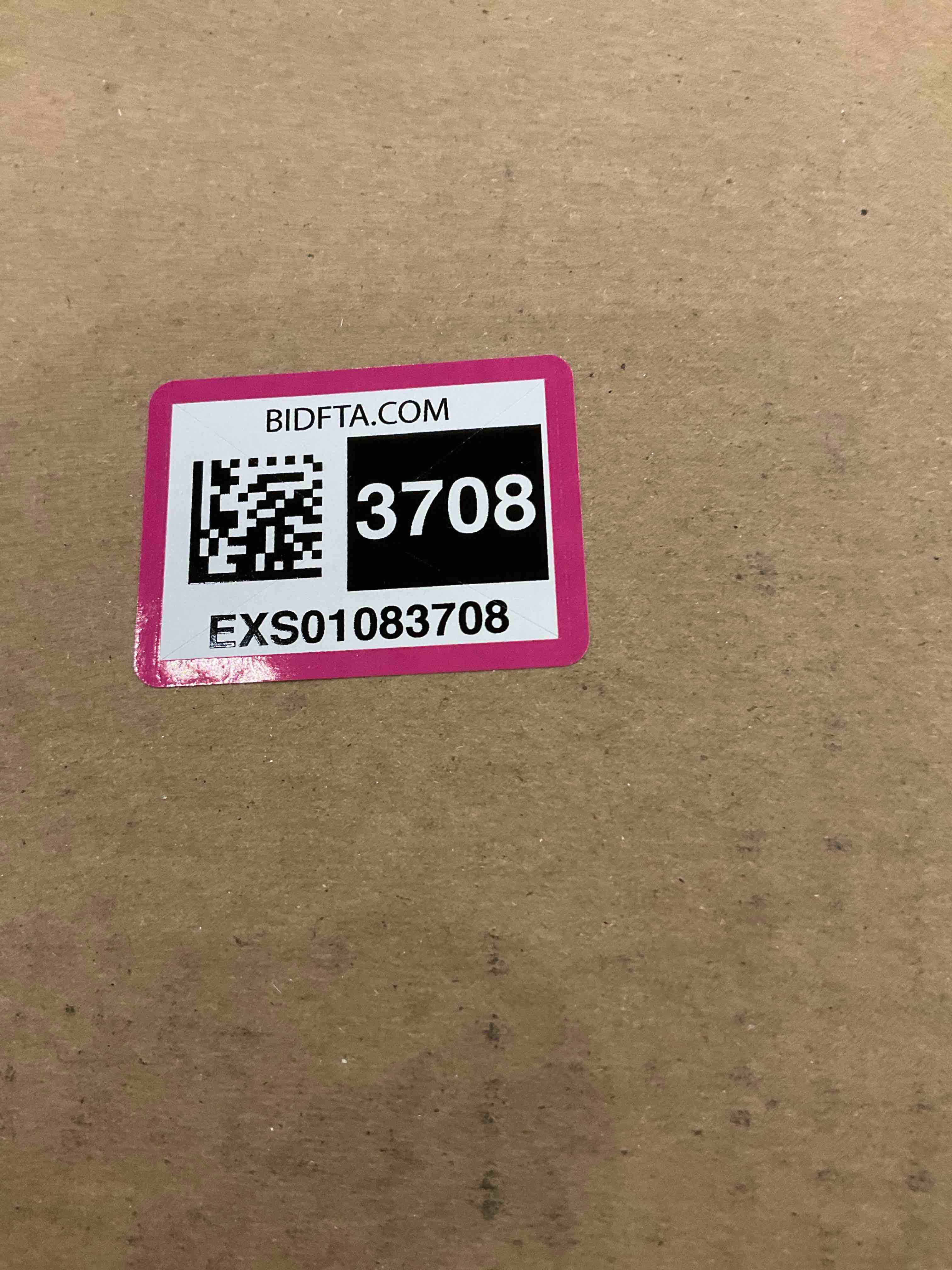 https://s3.amazonaws.com/lotting-images-prod/BargainHunt/EXS01083708_1709900428405.jpeg