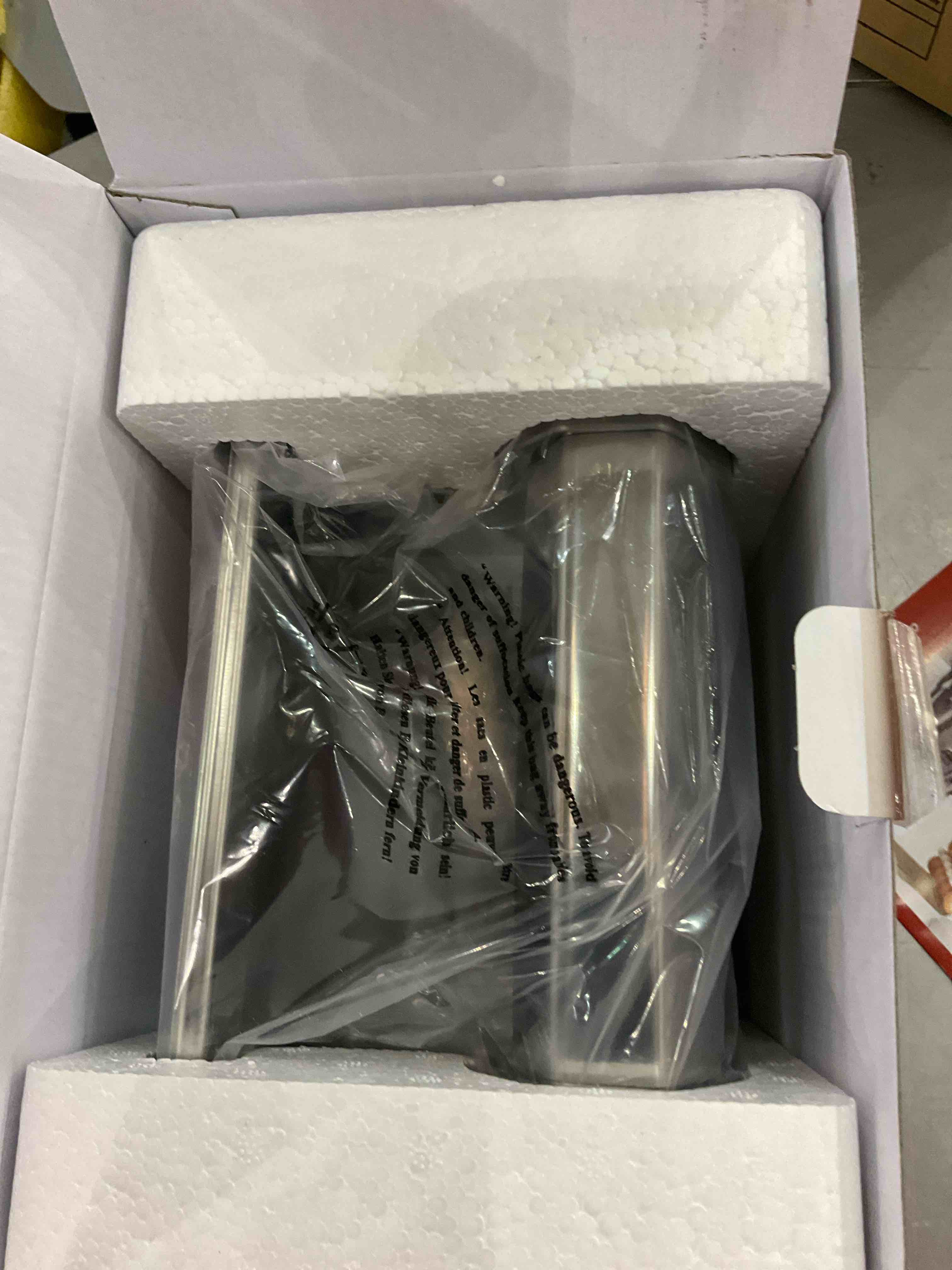 https://s3.amazonaws.com/lotting-images-prod/BargainHunt/EXS01083813_1709928720549.jpeg