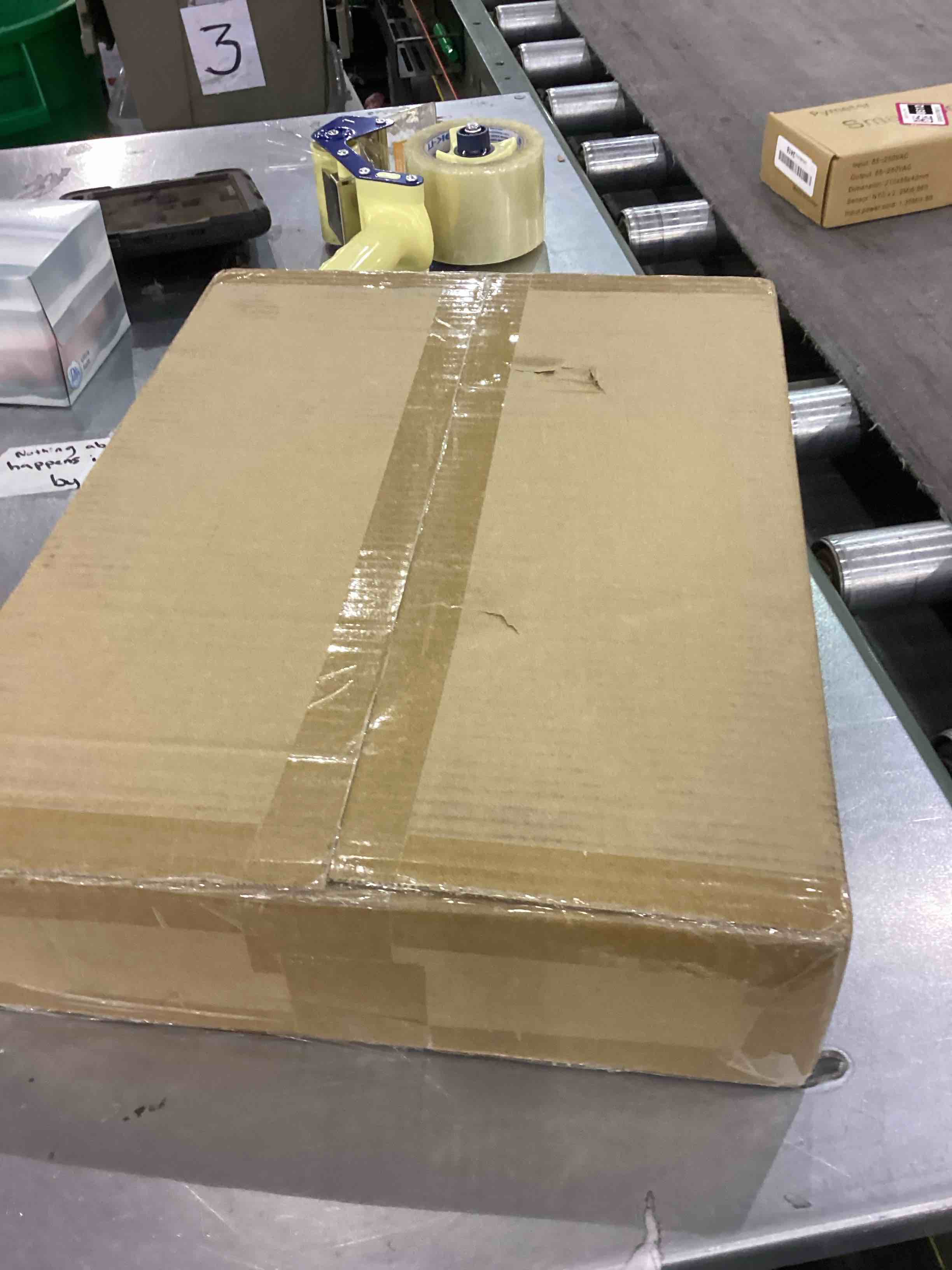 https://s3.amazonaws.com/lotting-images-prod/BargainHunt/EXS01084100_1709037425615.jpeg
