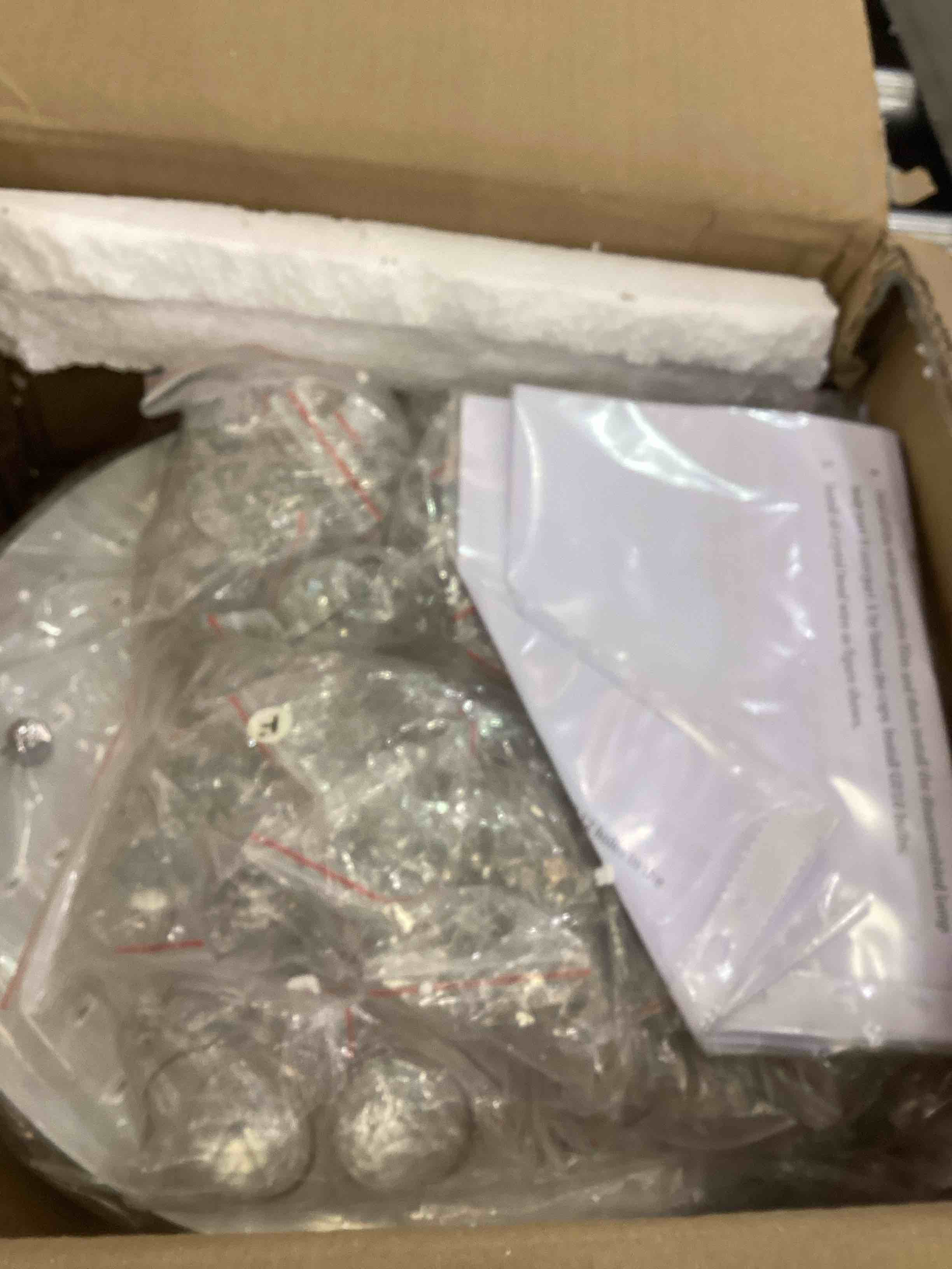 https://s3.amazonaws.com/lotting-images-prod/BargainHunt/EXS01084306_1709231436885.jpeg