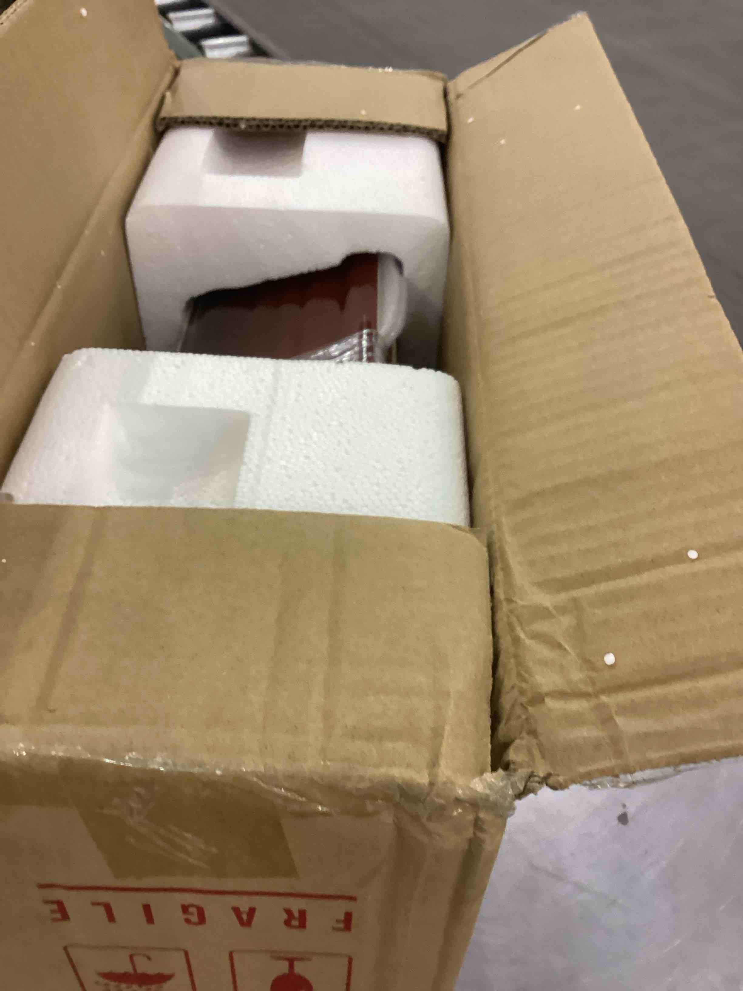 https://s3.amazonaws.com/lotting-images-prod/BargainHunt/EXS01084357_1709298935982.jpeg