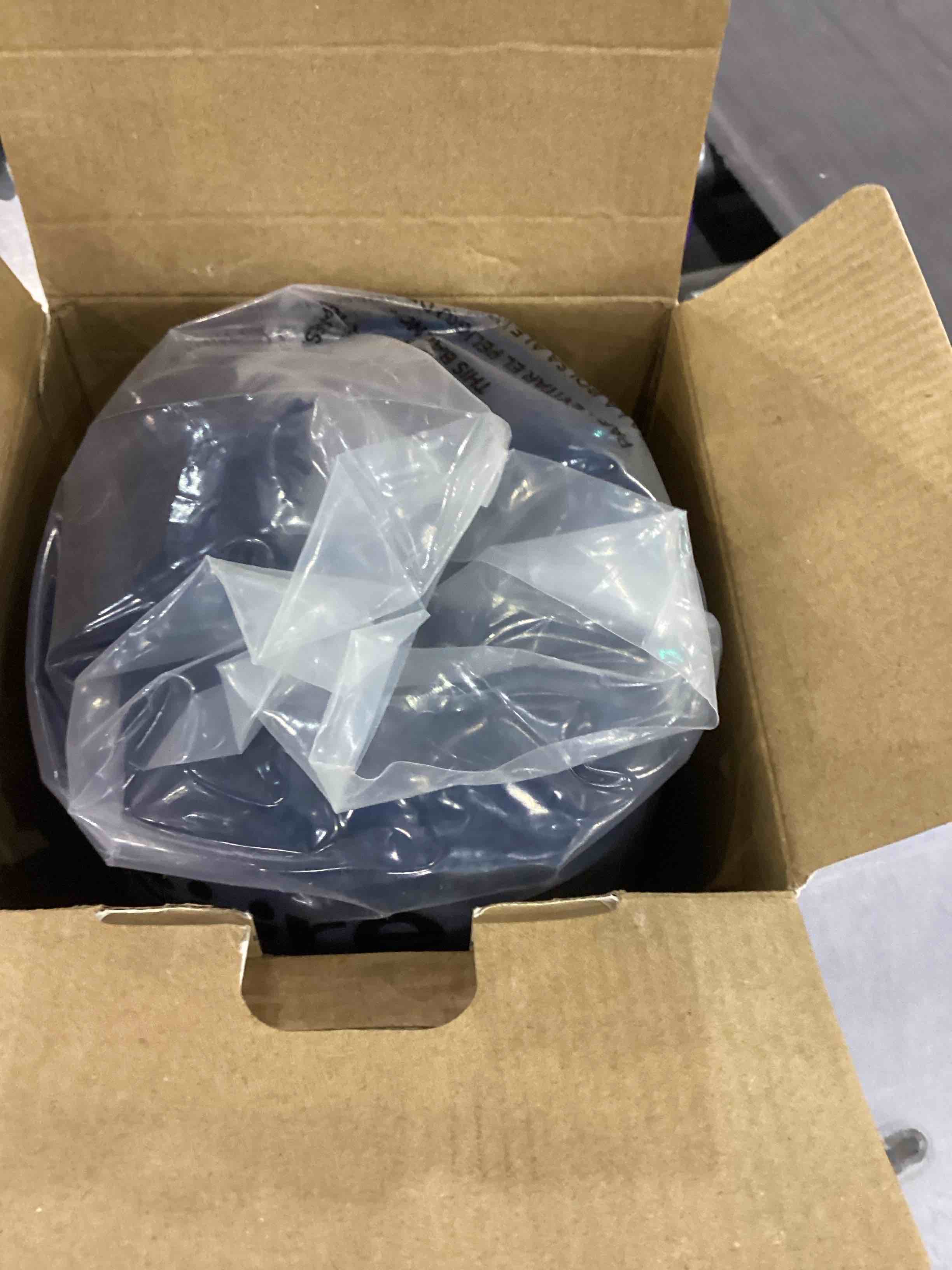 https://s3.amazonaws.com/lotting-images-prod/BargainHunt/EXS01084360_1709299216386.jpeg