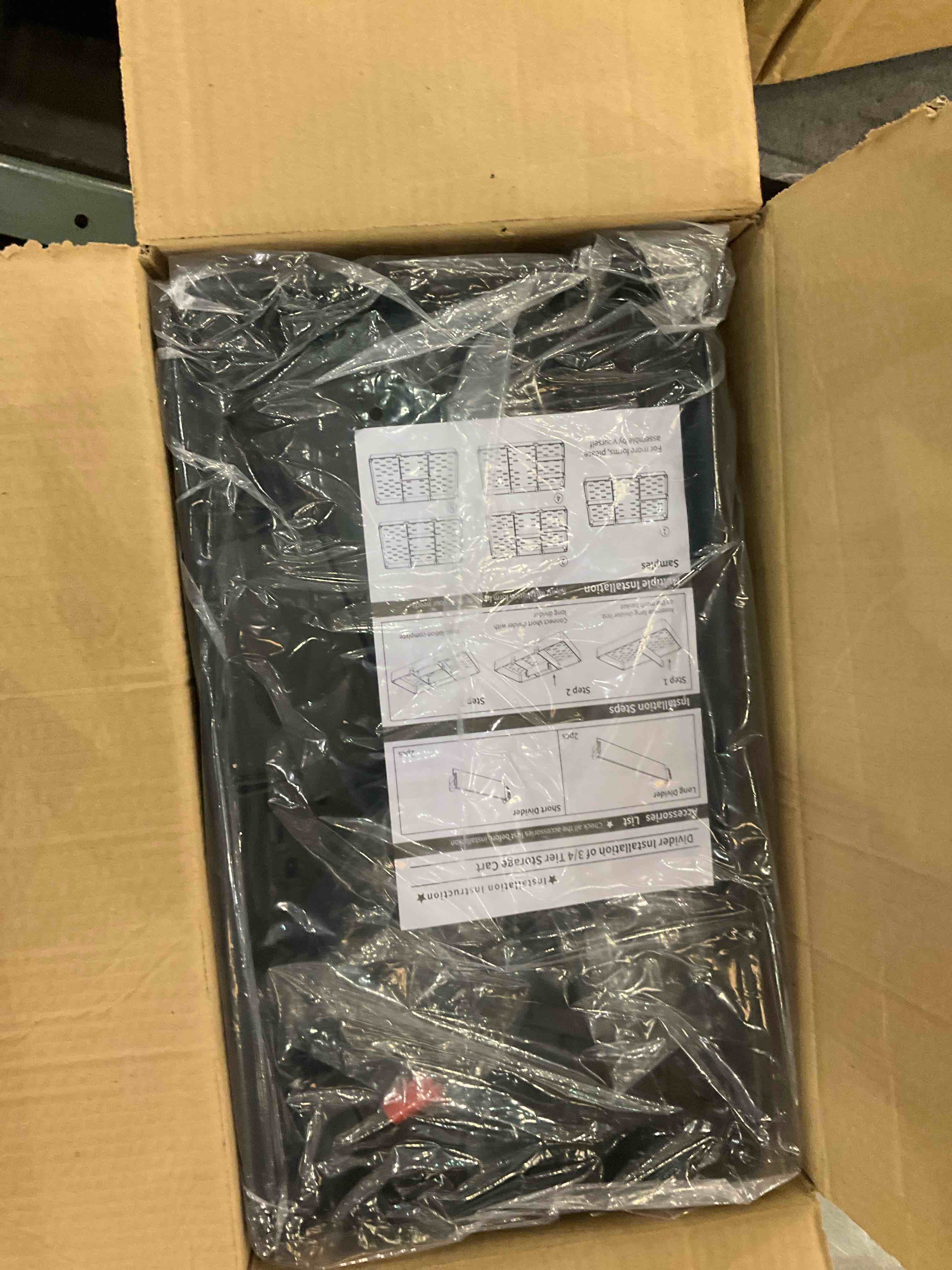 https://s3.amazonaws.com/lotting-images-prod/BargainHunt/EXS01084446_1709656666934.jpeg