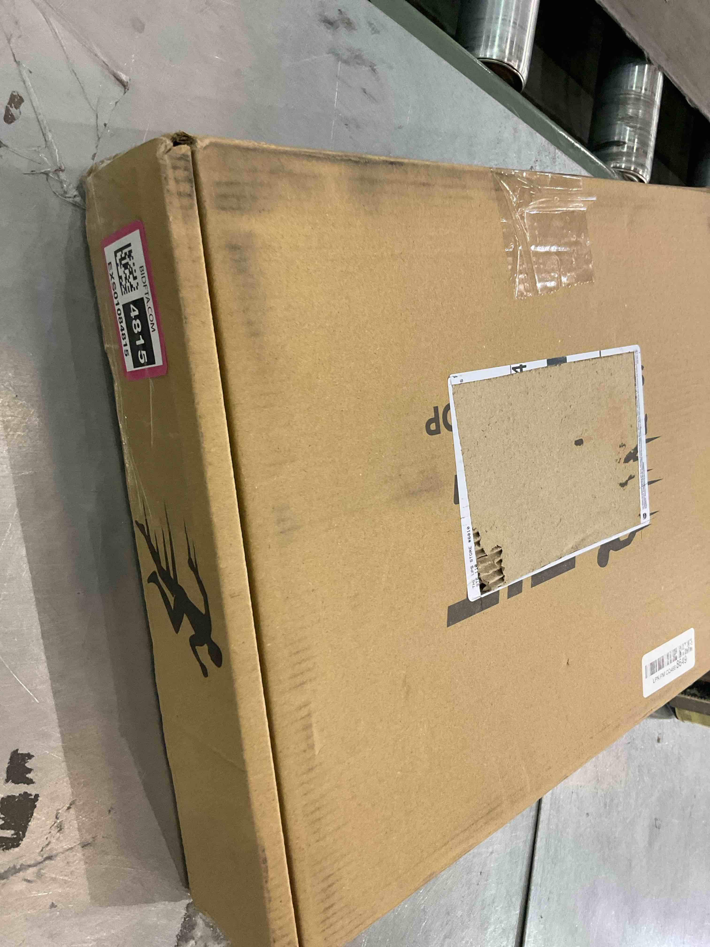 https://s3.amazonaws.com/lotting-images-prod/BargainHunt/EXS01084815_1710513655117.jpeg
