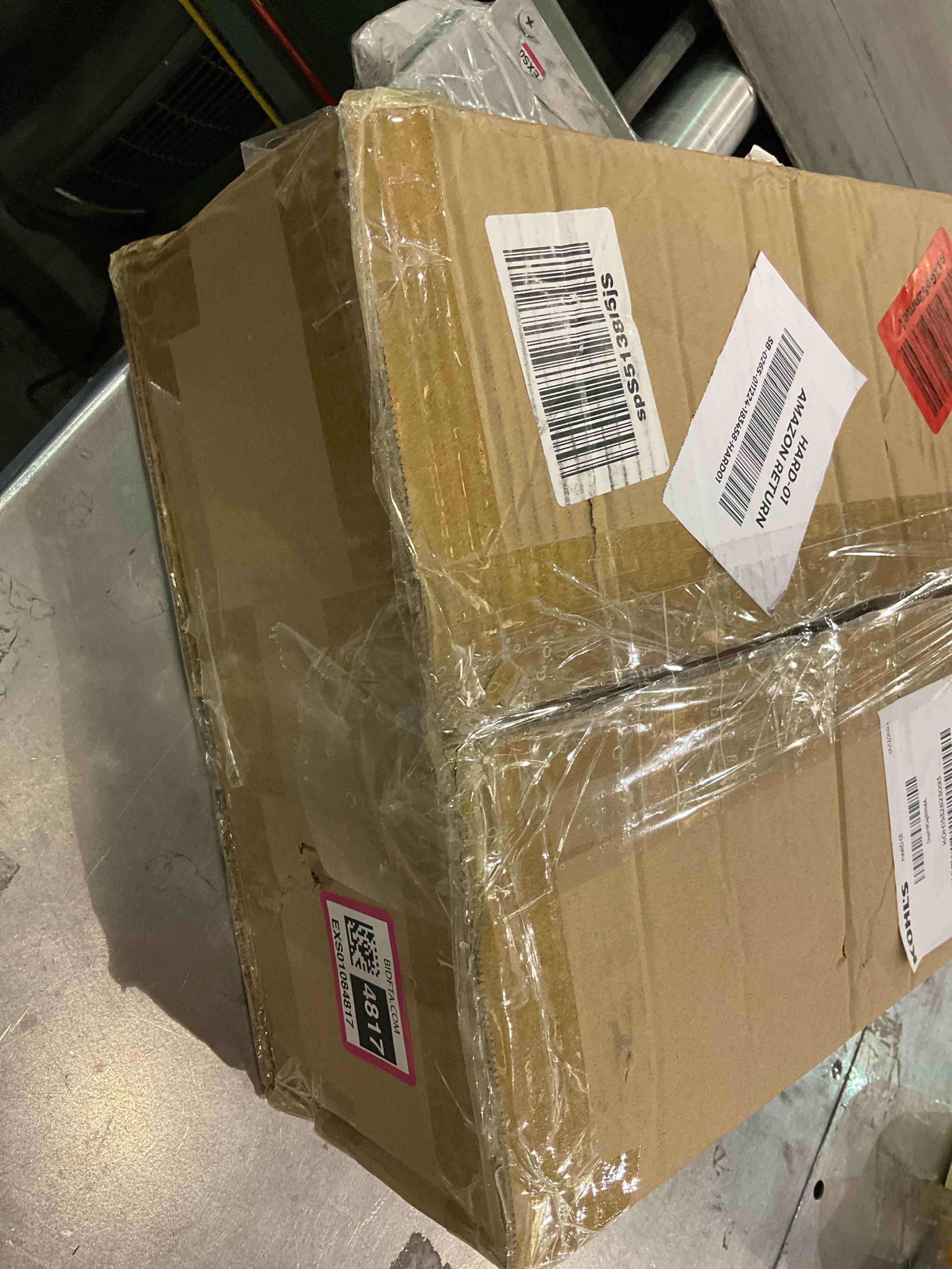 https://s3.amazonaws.com/lotting-images-prod/BargainHunt/EXS01084817_1710513864981.jpeg