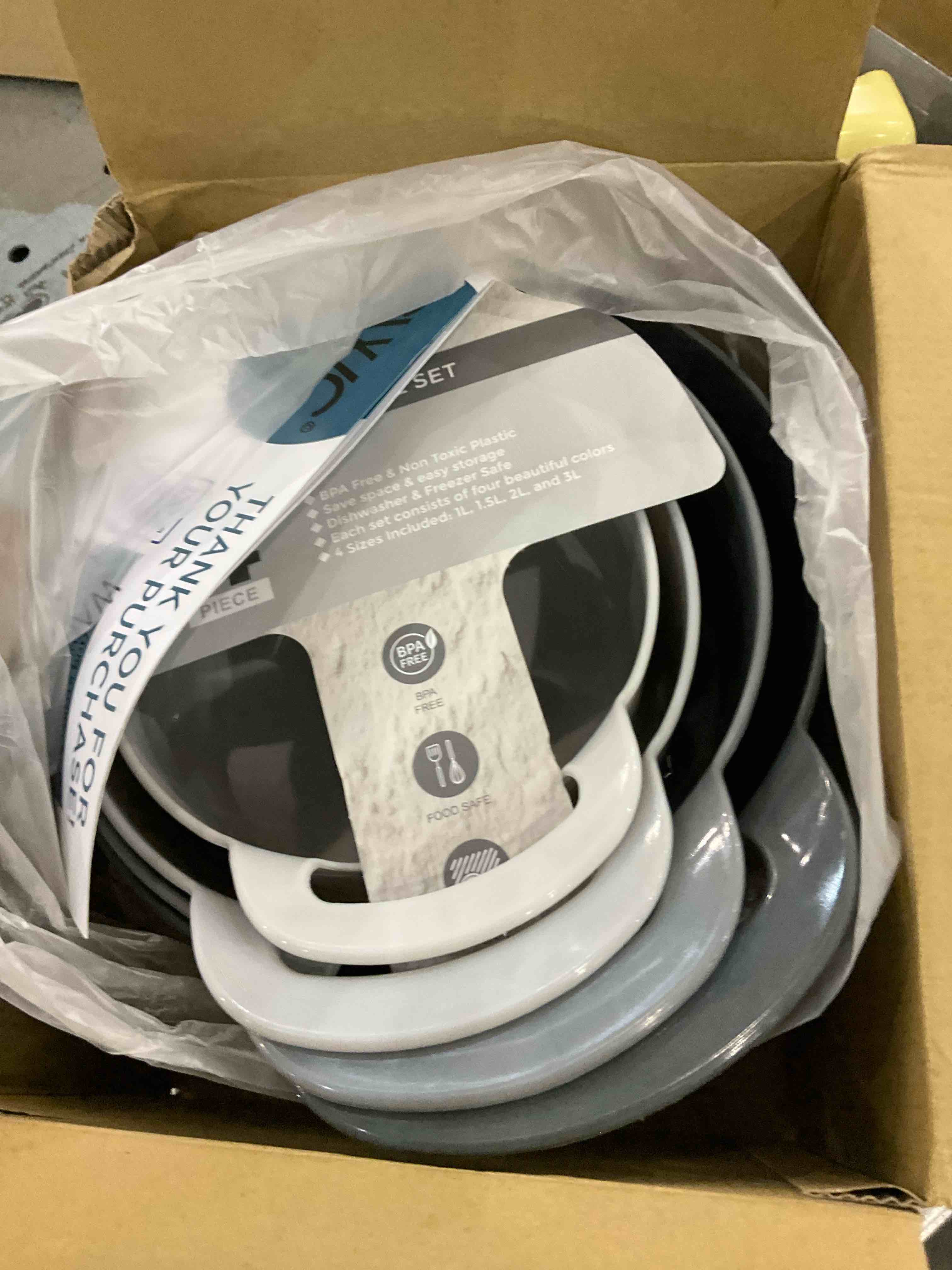 https://s3.amazonaws.com/lotting-images-prod/BargainHunt/EXS01085341_1708953342533.jpeg