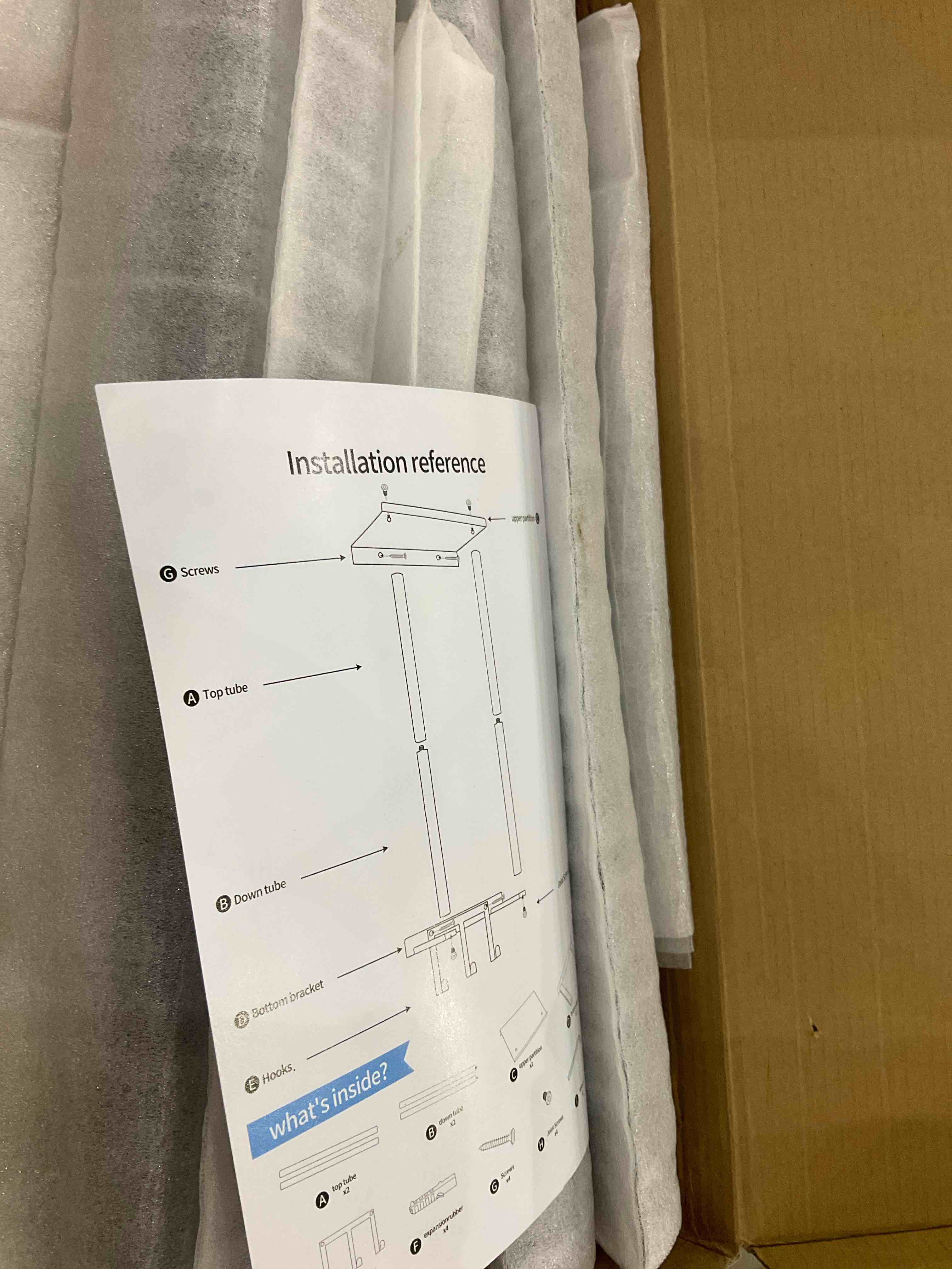 https://s3.amazonaws.com/lotting-images-prod/BargainHunt/EXS01085548_1707756727407.jpeg