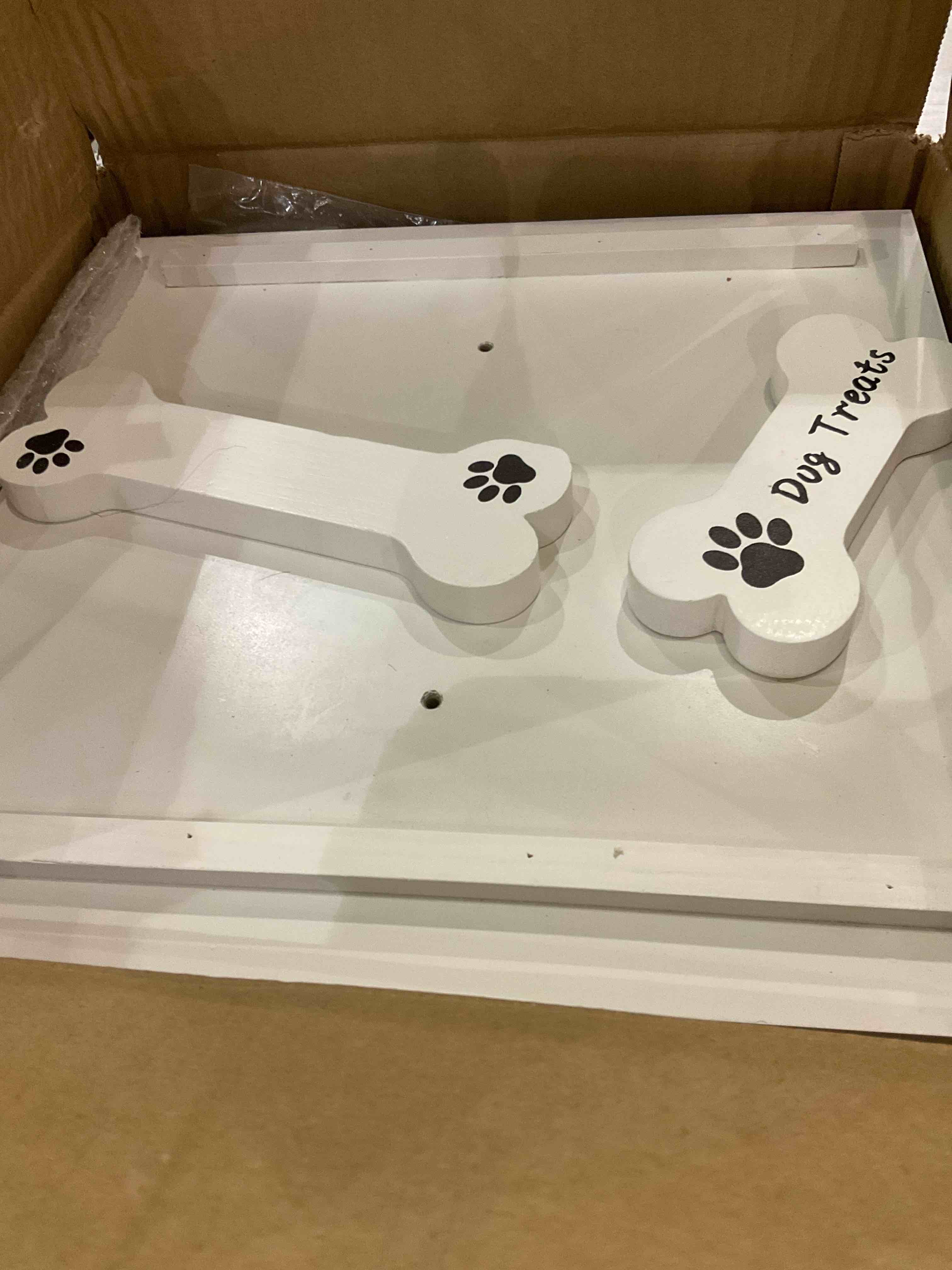https://s3.amazonaws.com/lotting-images-prod/BargainHunt/EXS01085596_1707767473963.jpeg