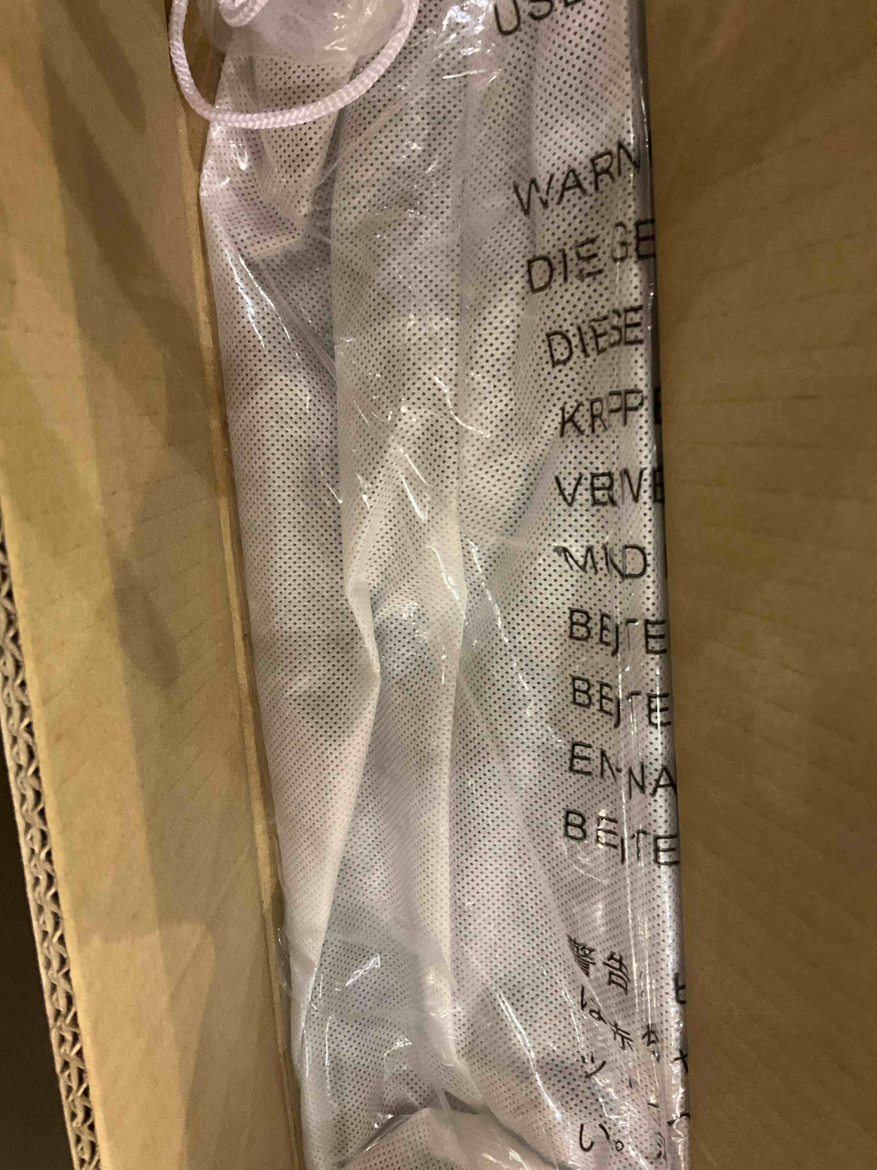 https://s3.amazonaws.com/lotting-images-prod/BargainHunt/EXS01085600_1707767898386.jpeg