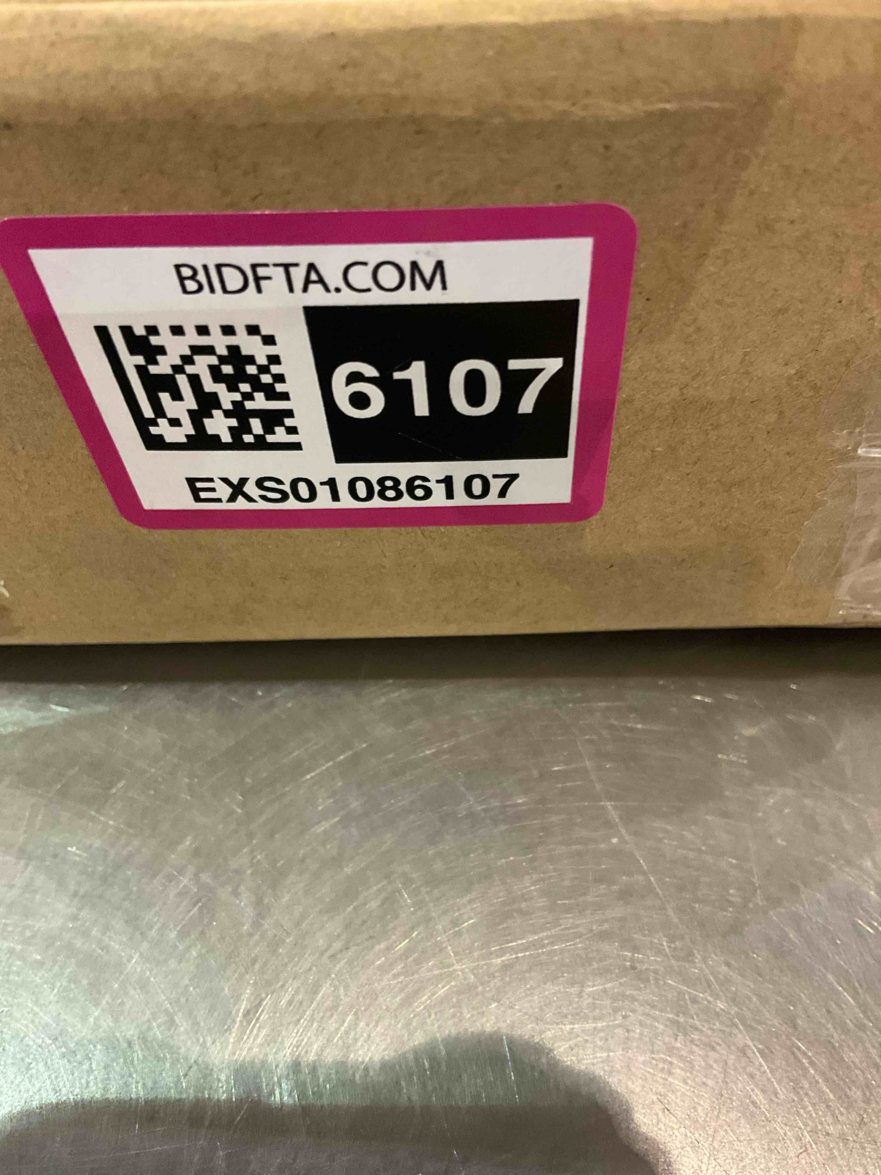 https://s3.amazonaws.com/lotting-images-prod/BargainHunt/EXS01086107_1708519048426.jpeg