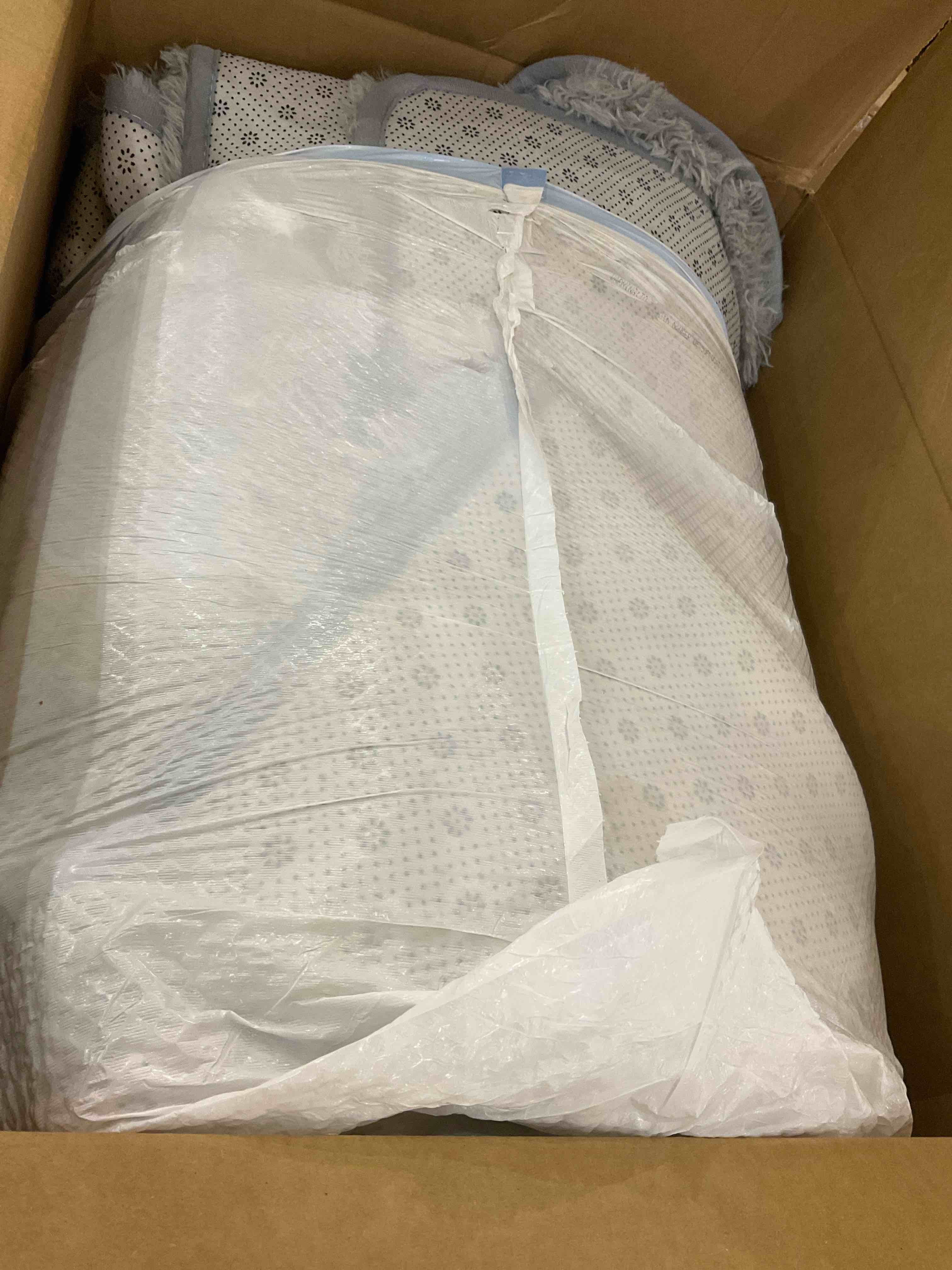 https://s3.amazonaws.com/lotting-images-prod/BargainHunt/EXS01086141_1708530985580.jpeg