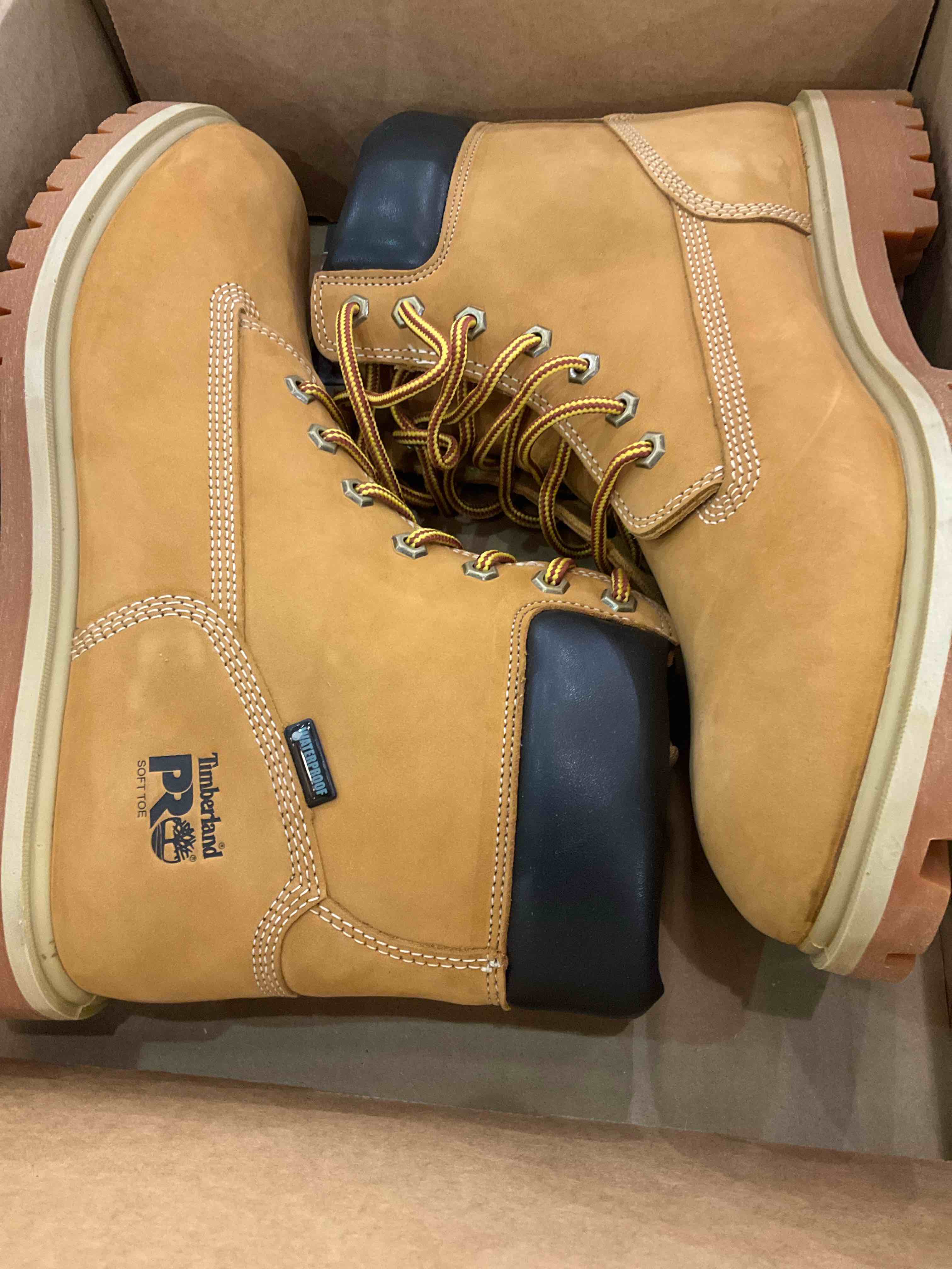 https://s3.amazonaws.com/lotting-images-prod/BargainHunt/EXS01086147_1708532398473.jpeg