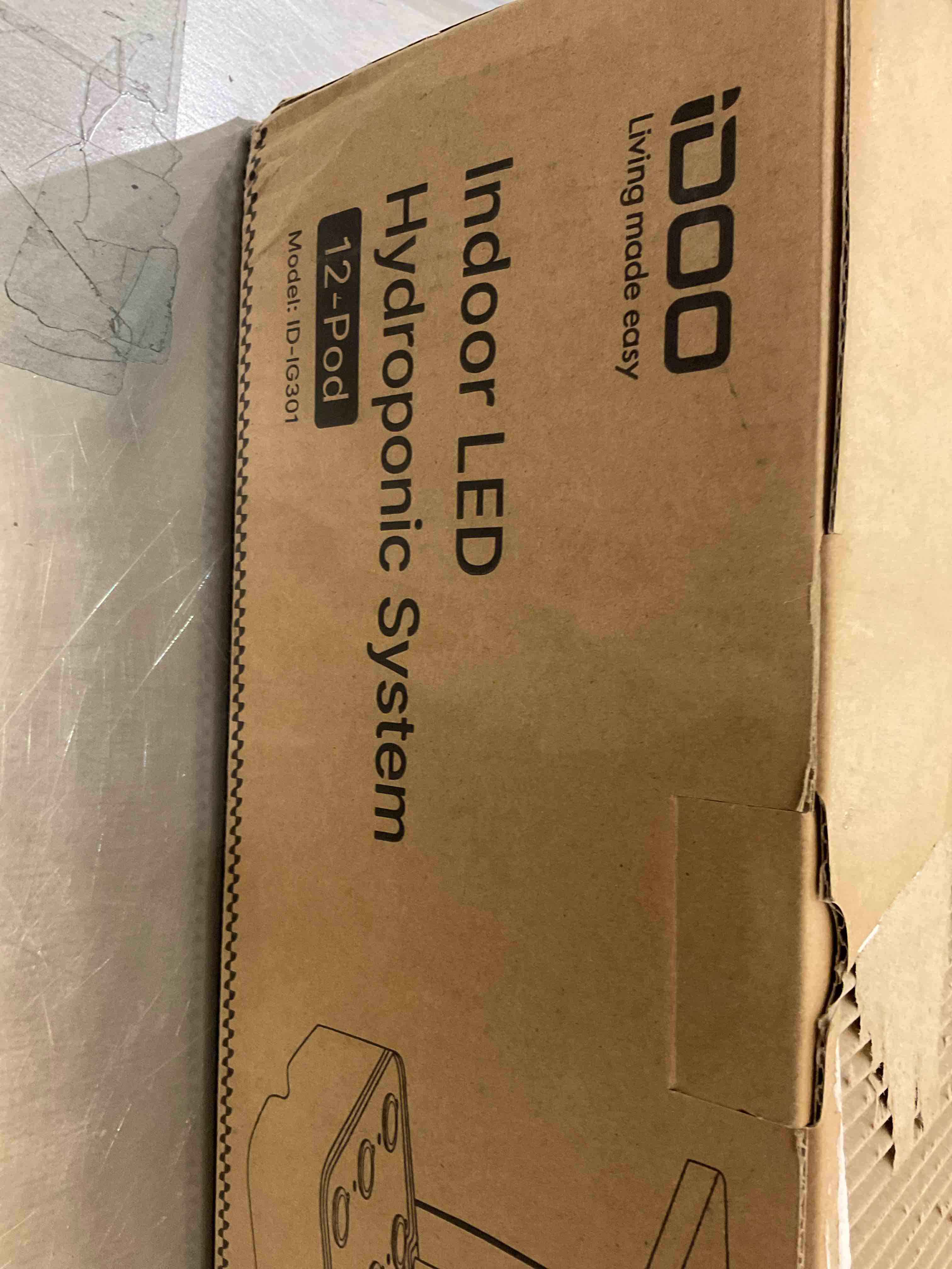 https://s3.amazonaws.com/lotting-images-prod/BargainHunt/EXS01086230_1708713871884.jpeg