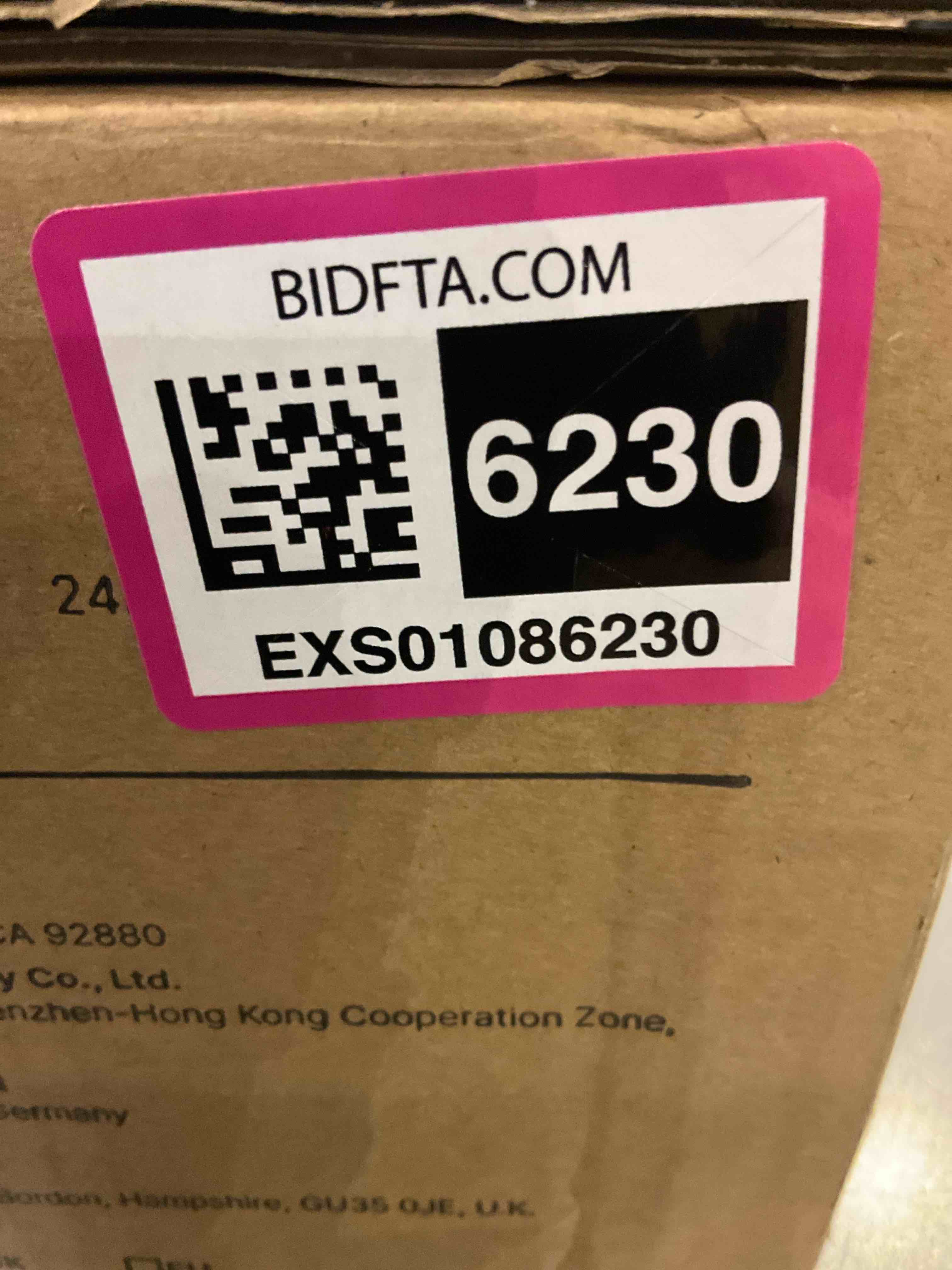 https://s3.amazonaws.com/lotting-images-prod/BargainHunt/EXS01086230_1708713910484.jpeg