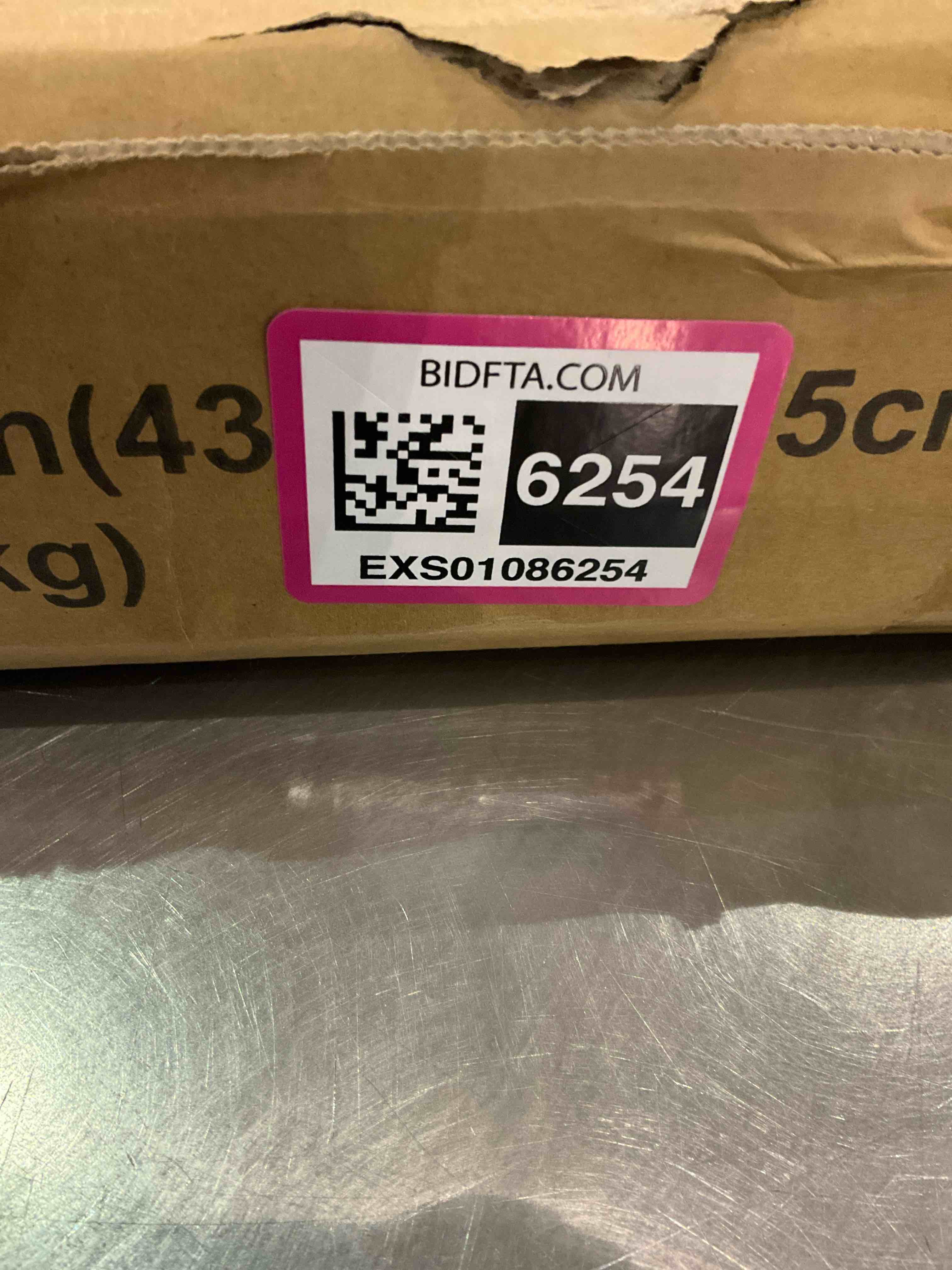 https://s3.amazonaws.com/lotting-images-prod/BargainHunt/EXS01086254_1708951905444.jpeg