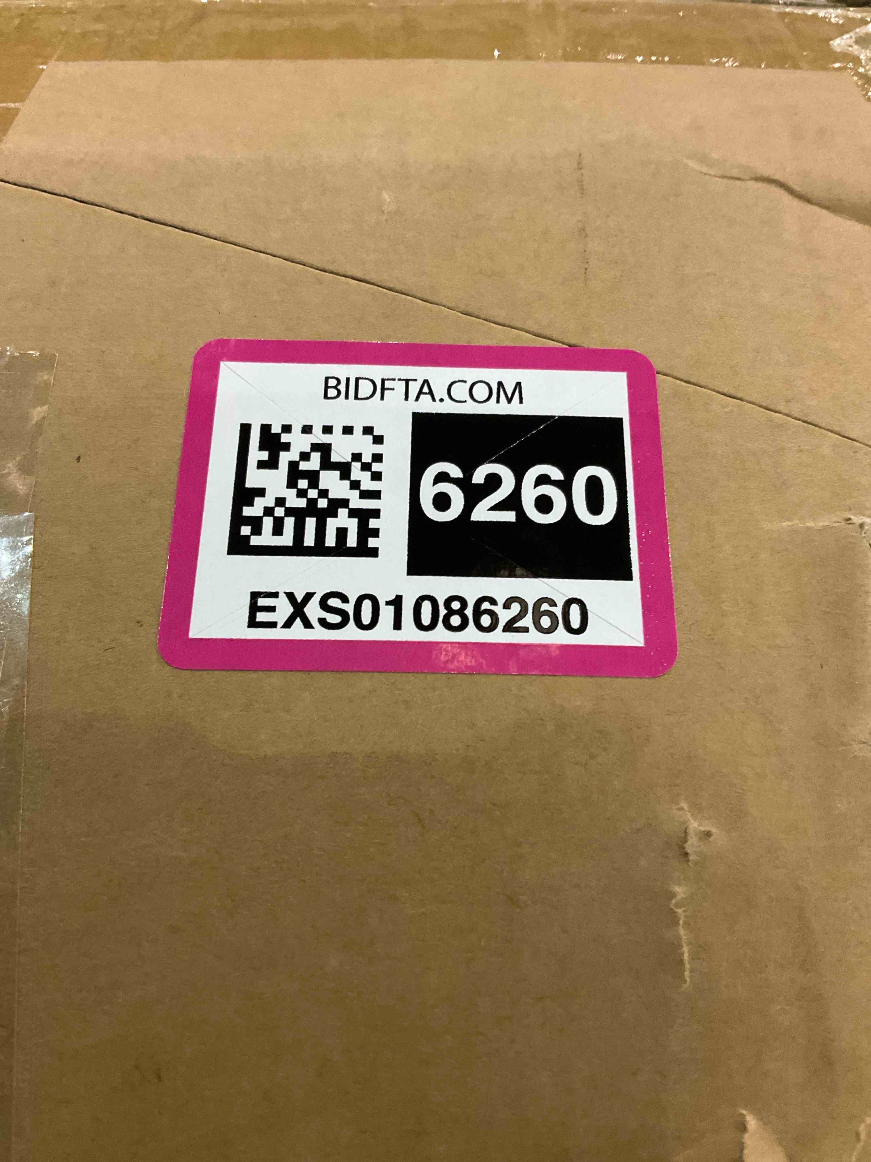 https://s3.amazonaws.com/lotting-images-prod/BargainHunt/EXS01086260_1708953459551.jpeg