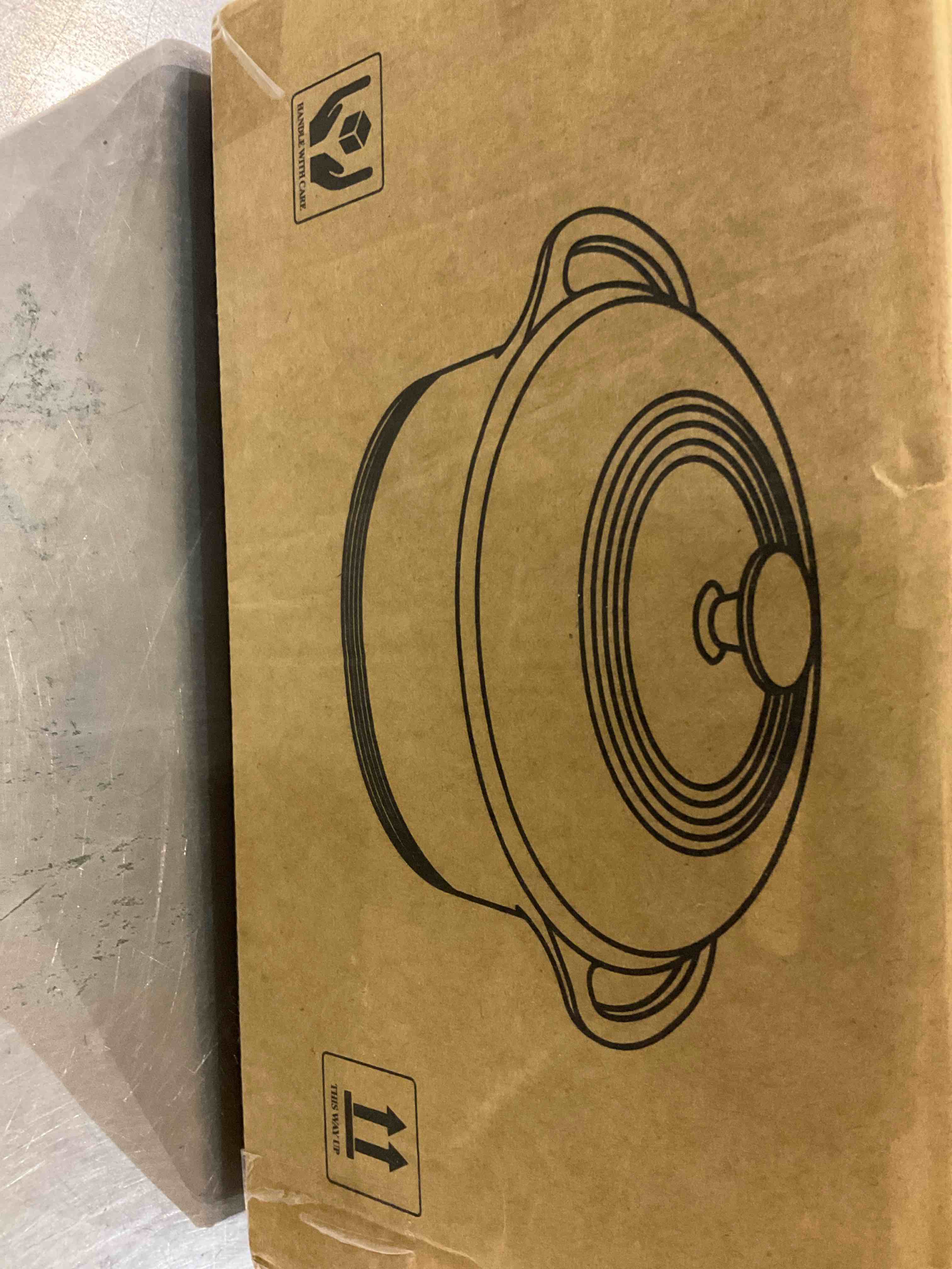 https://s3.amazonaws.com/lotting-images-prod/BargainHunt/EXS01086398_1709038653835.jpeg