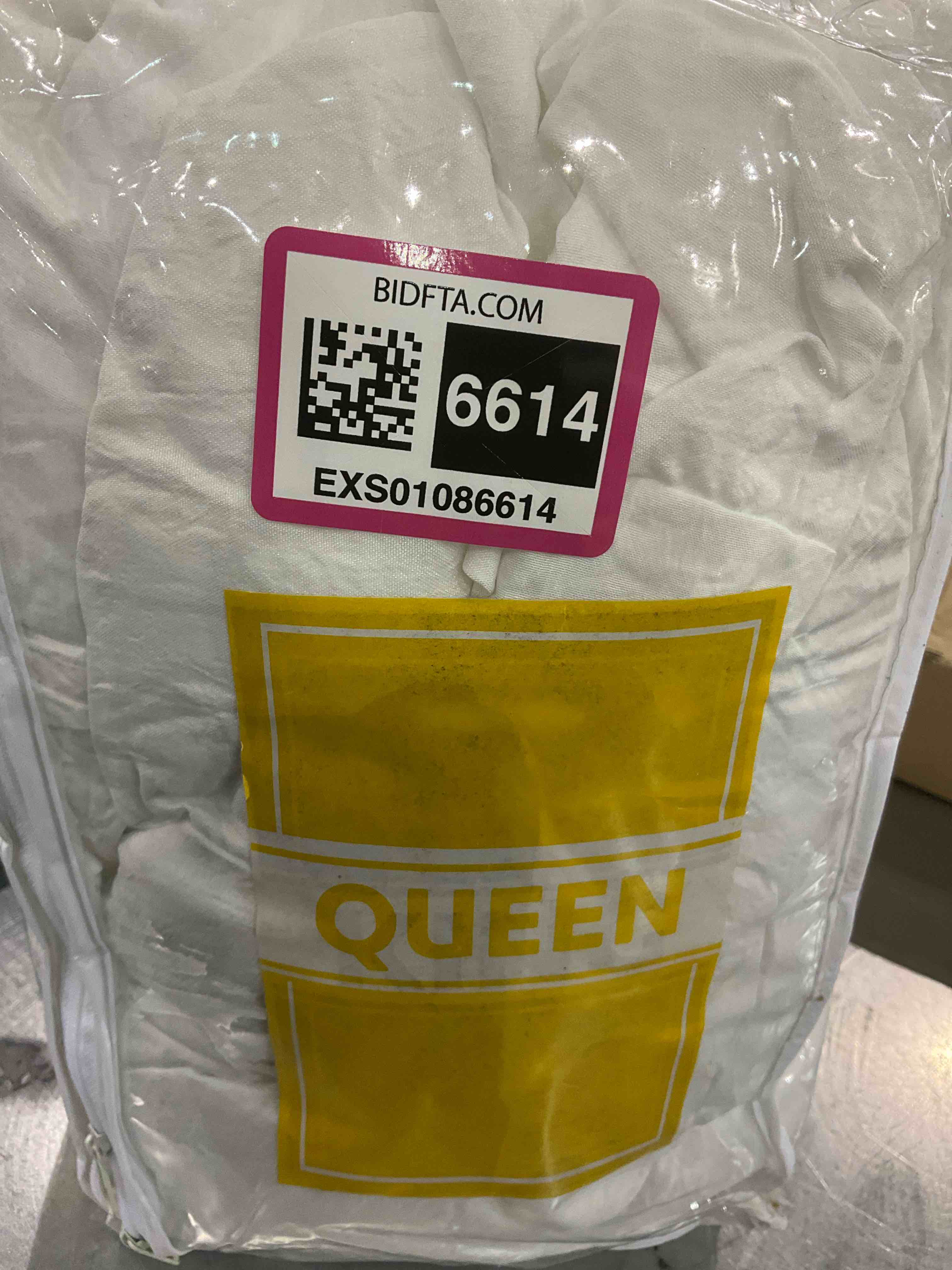https://s3.amazonaws.com/lotting-images-prod/BargainHunt/EXS01086614_1708088701423.jpeg