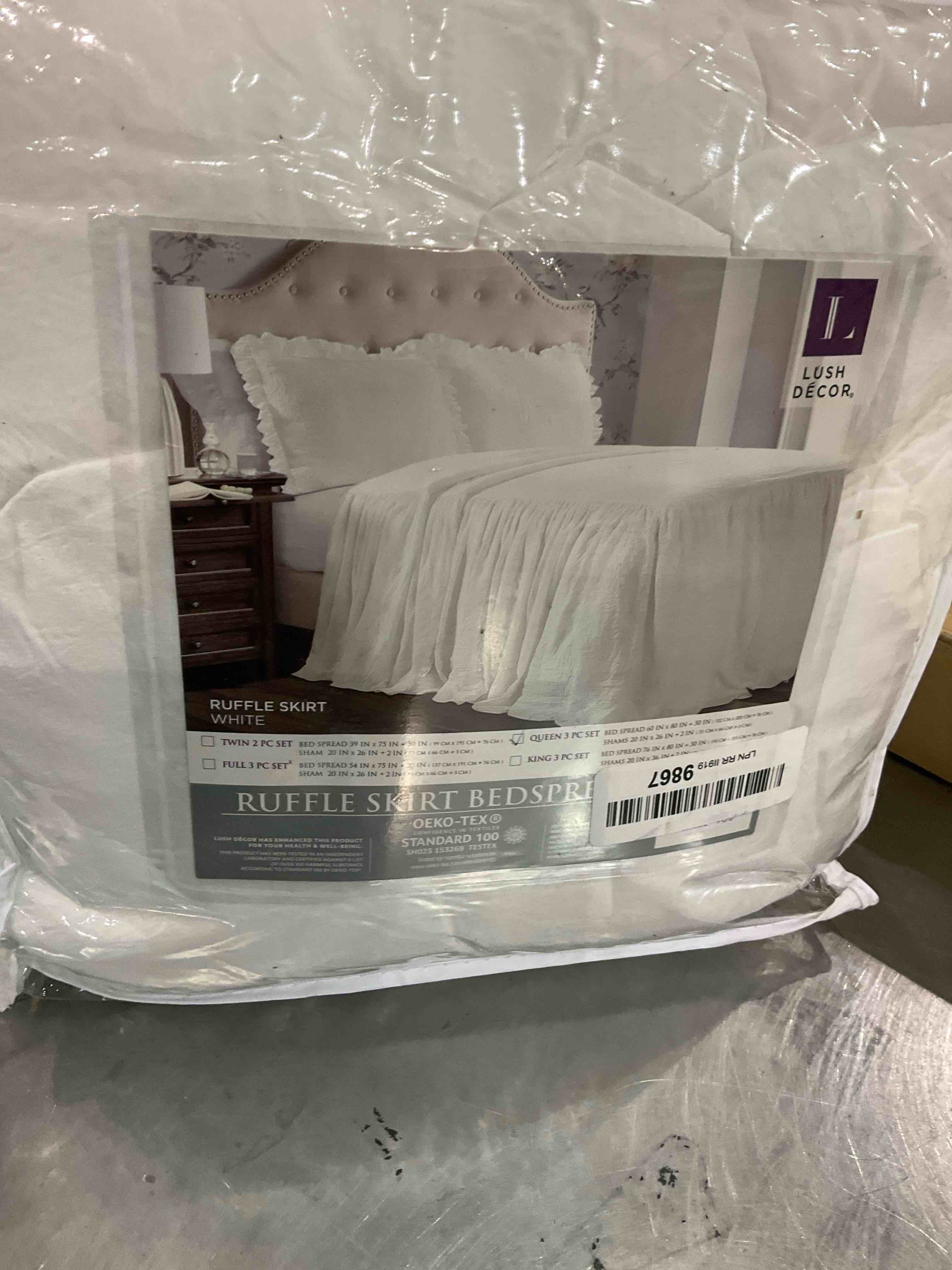 https://s3.amazonaws.com/lotting-images-prod/BargainHunt/EXS01086614_1708088704514.jpeg