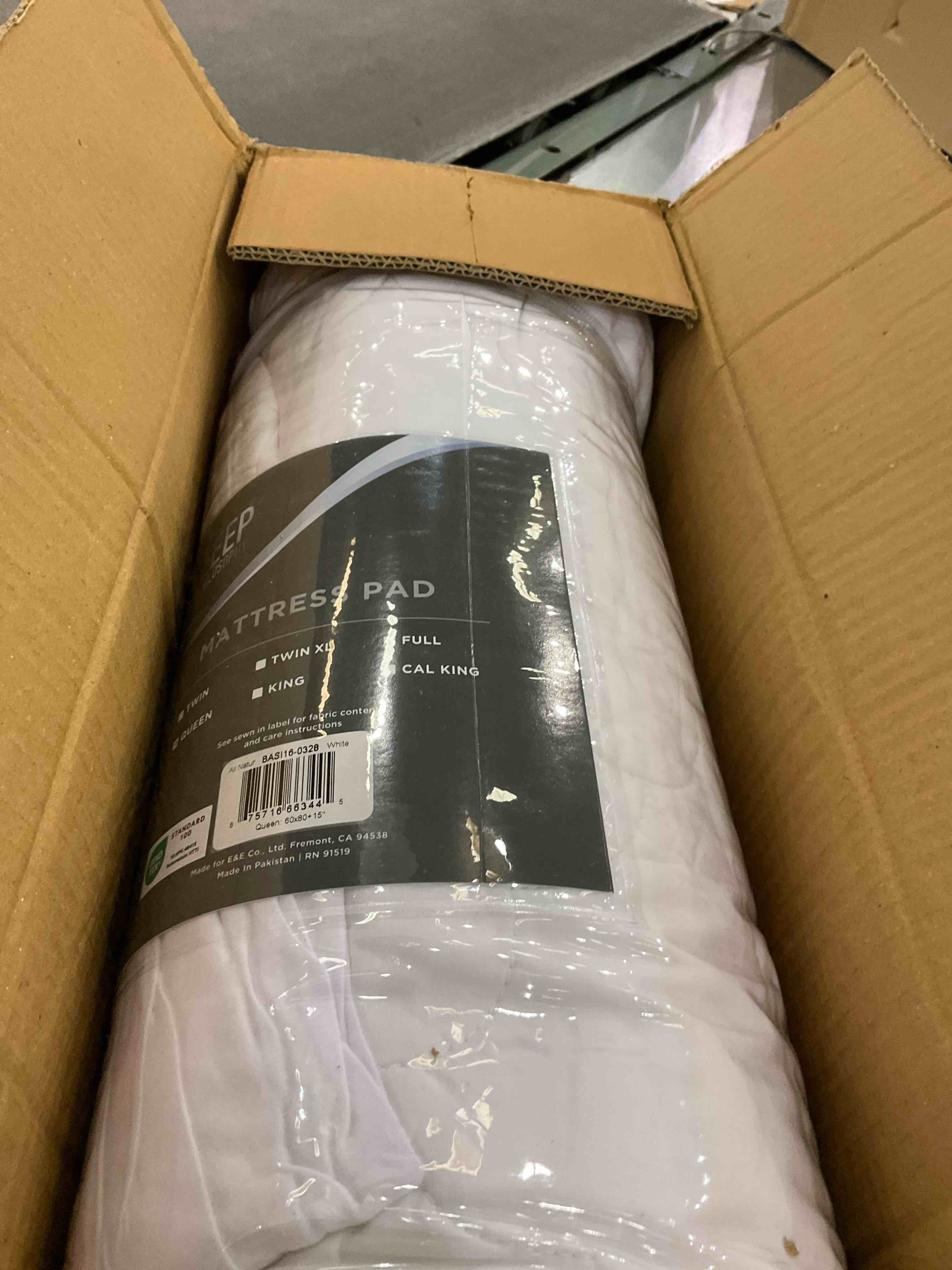 https://s3.amazonaws.com/lotting-images-prod/BargainHunt/EXS01086686_1708097135828.jpeg
