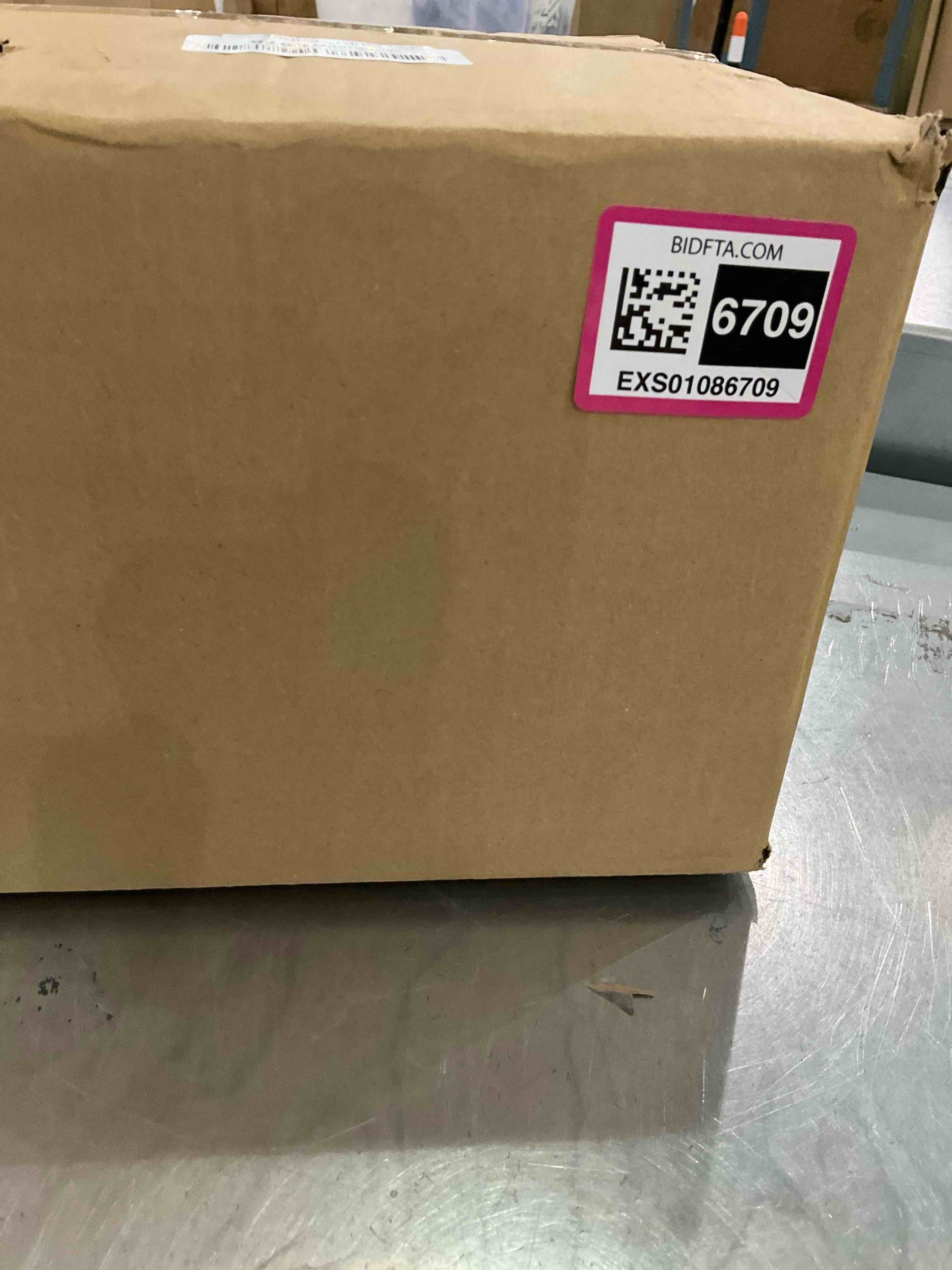 https://s3.amazonaws.com/lotting-images-prod/BargainHunt/EXS01086709_1708100489824.jpeg