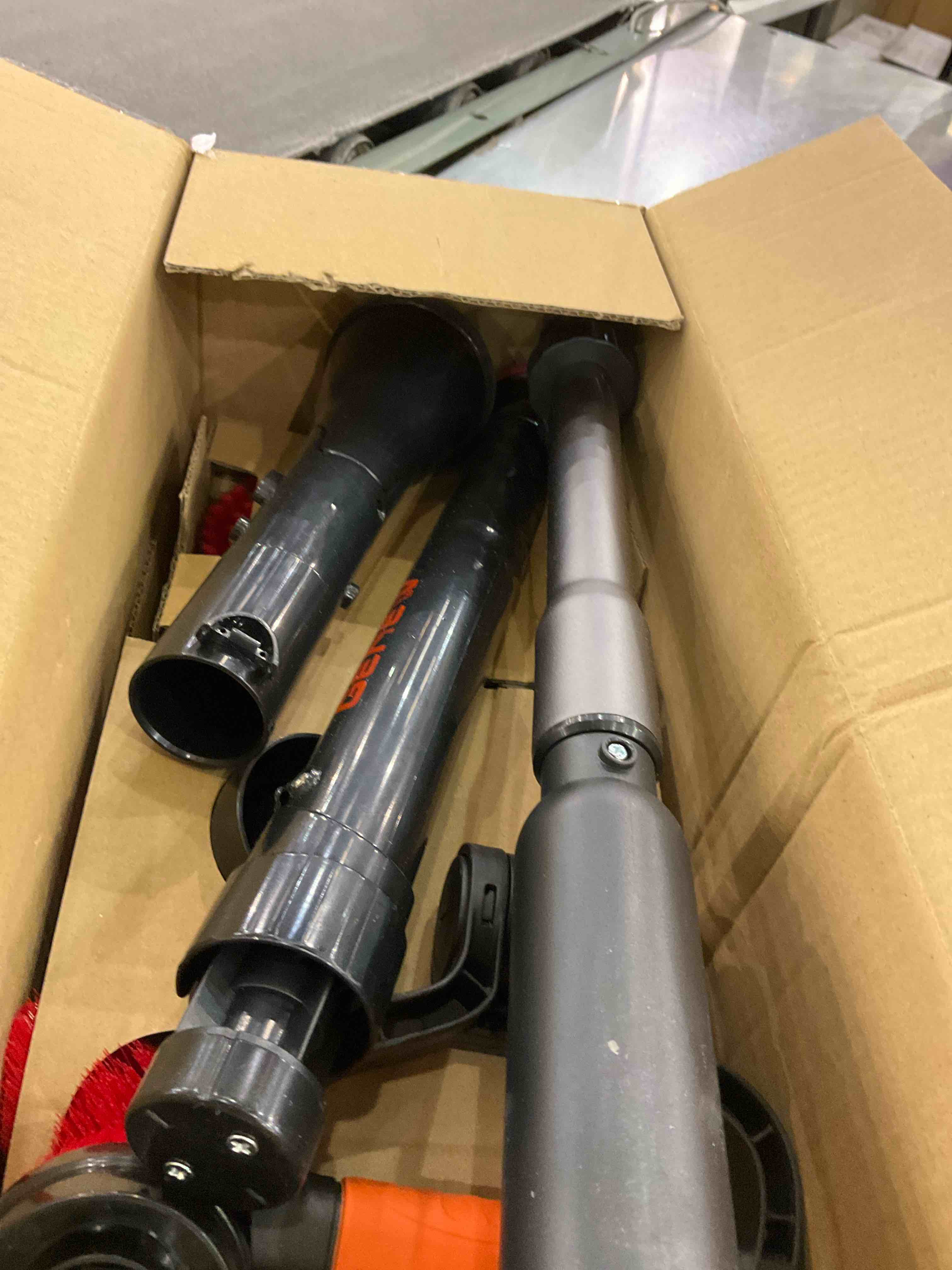 https://s3.amazonaws.com/lotting-images-prod/BargainHunt/EXS01086715_1708101314824.jpeg