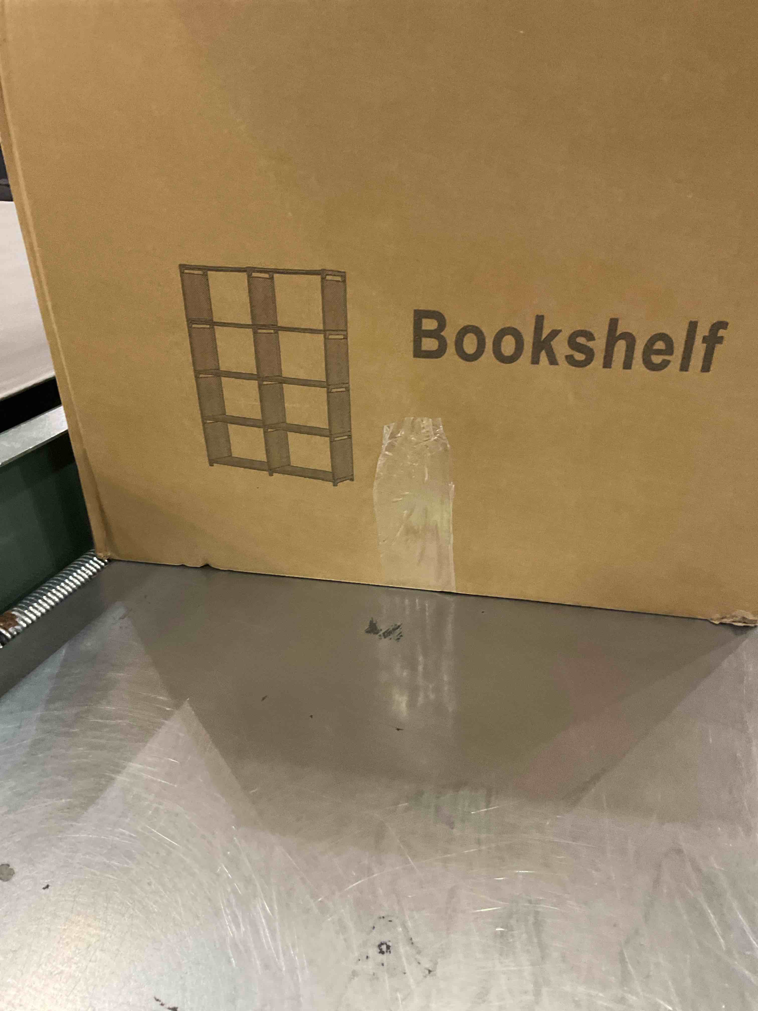 https://s3.amazonaws.com/lotting-images-prod/BargainHunt/EXS01086752_1708107673408.jpeg