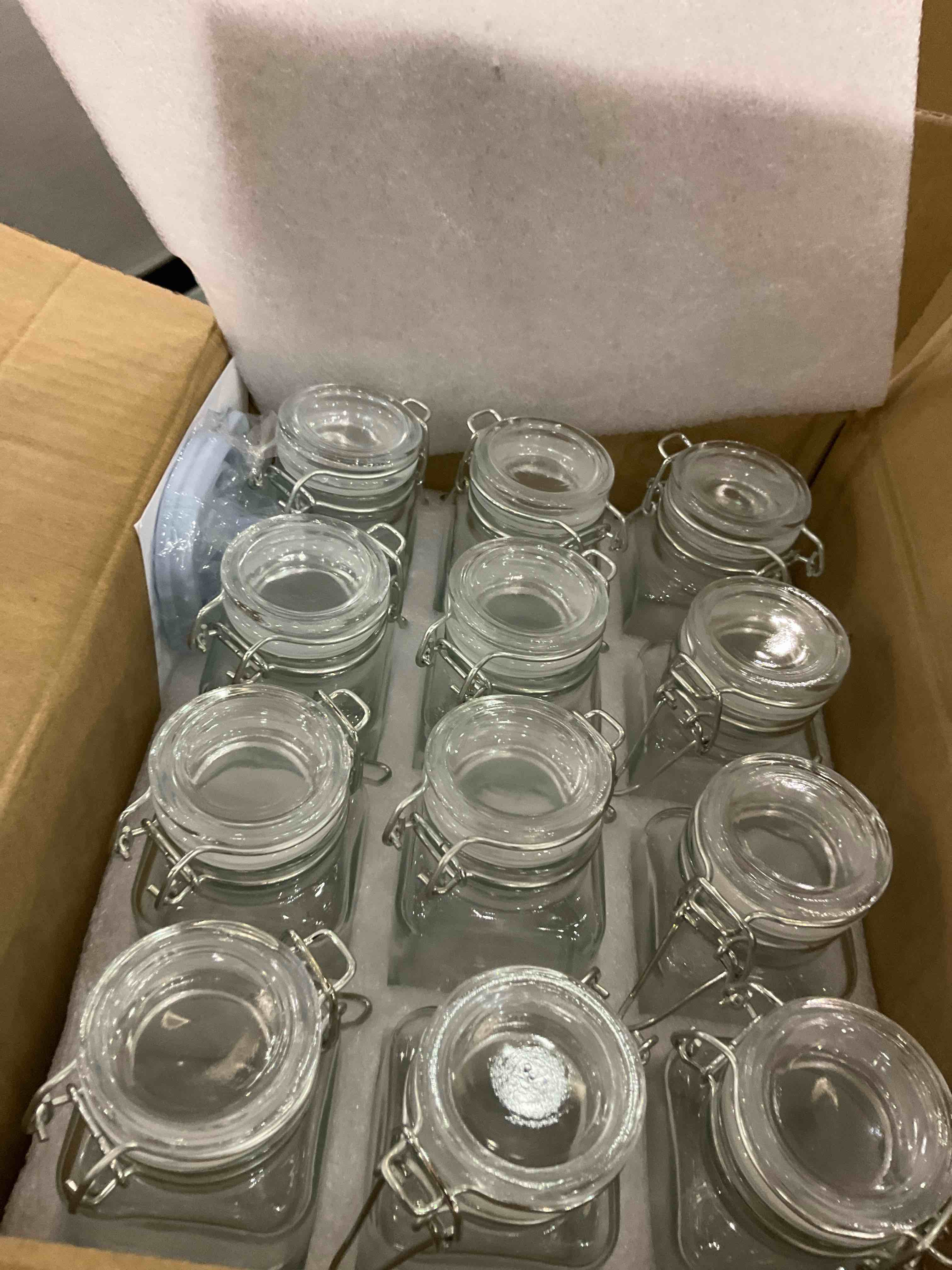https://s3.amazonaws.com/lotting-images-prod/BargainHunt/EXS01086760_1708107509068.jpeg