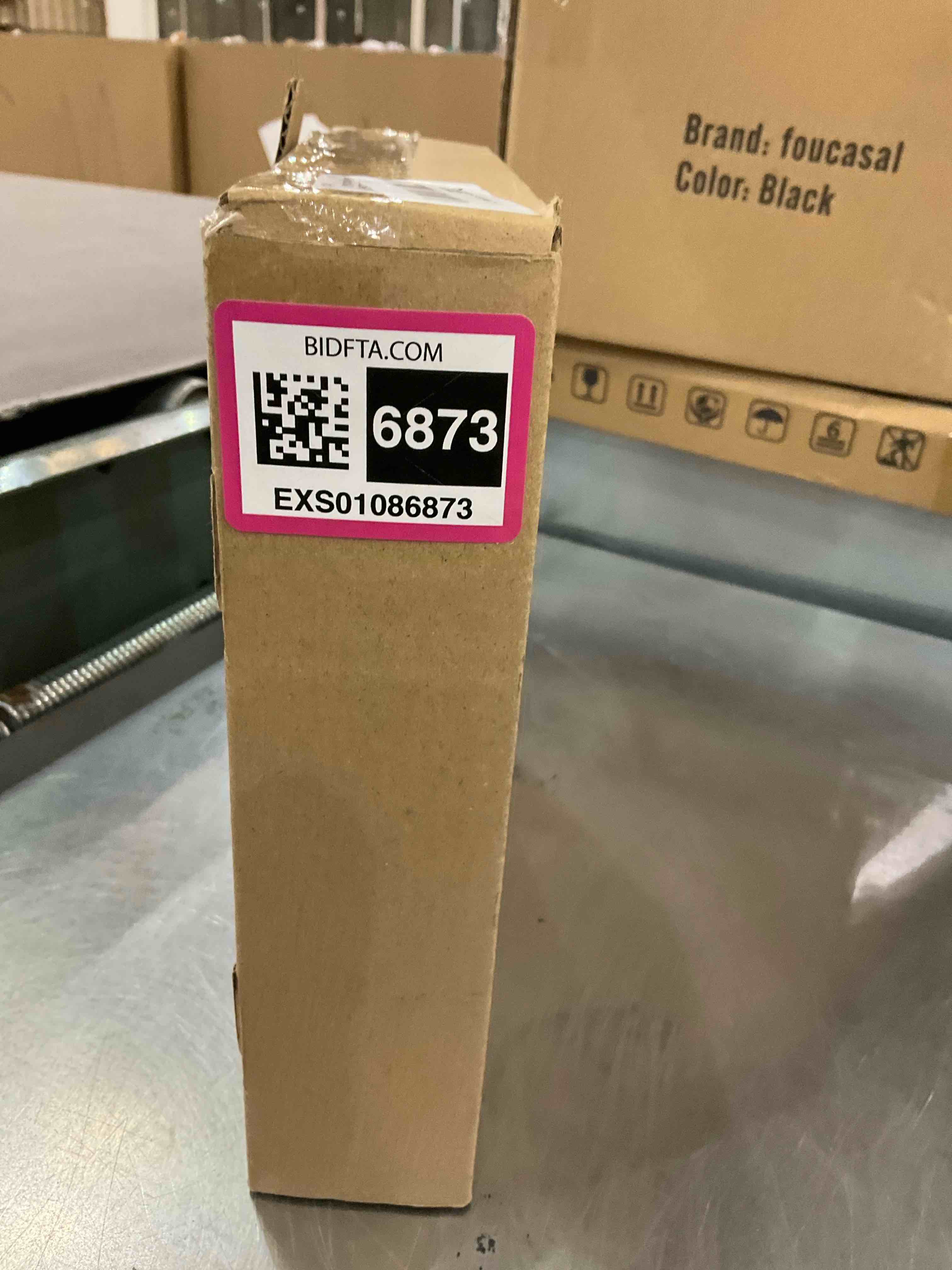 https://s3.amazonaws.com/lotting-images-prod/BargainHunt/EXS01086873_1708359308664.jpeg