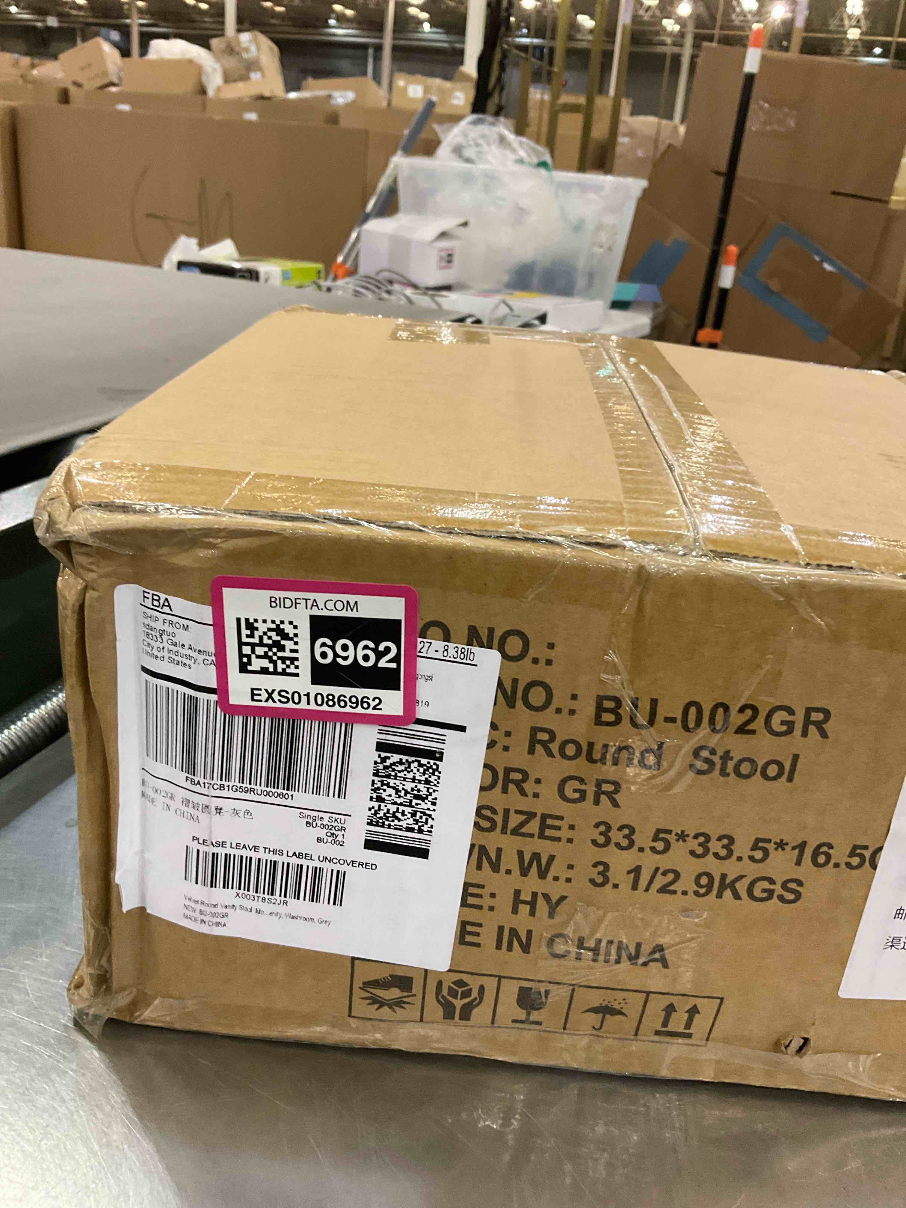 https://s3.amazonaws.com/lotting-images-prod/BargainHunt/EXS01086962_1708372095374.jpeg