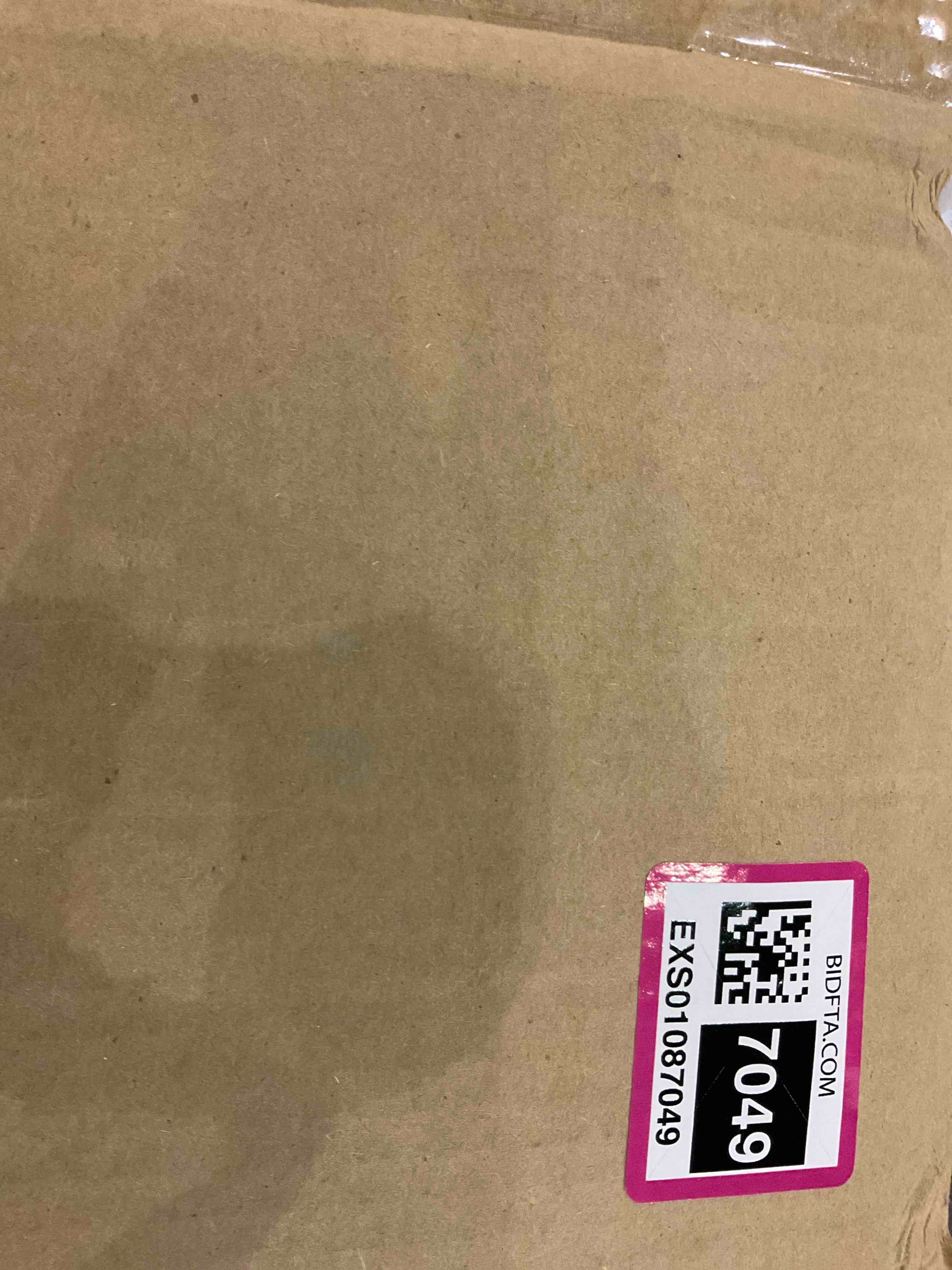 https://s3.amazonaws.com/lotting-images-prod/BargainHunt/EXS01087049_1709038535866.jpeg